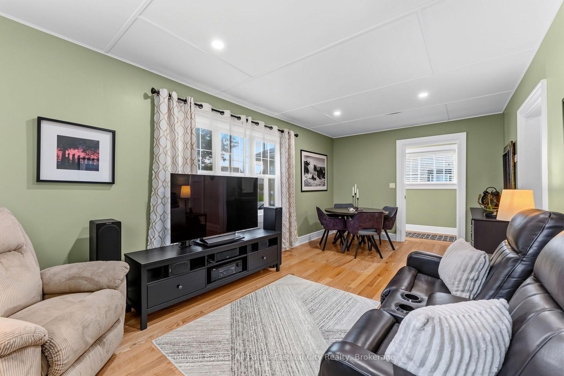 Photo 13 of 16 Britannia Road E, Goderich, Goderich (Town) — HOMEH