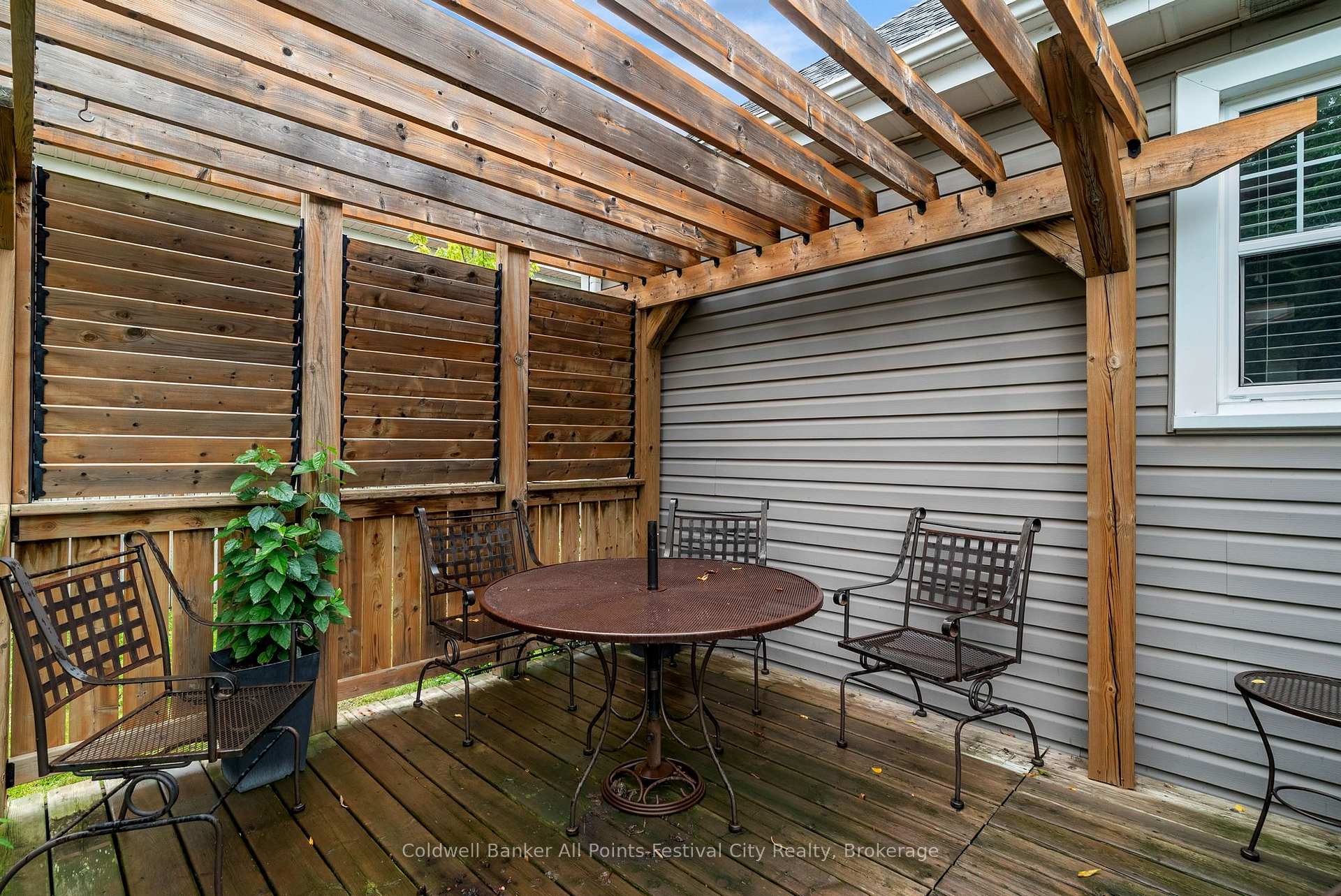 Photo 37 of 16 Britannia Road E, Goderich, Goderich (Town) — HOMEH