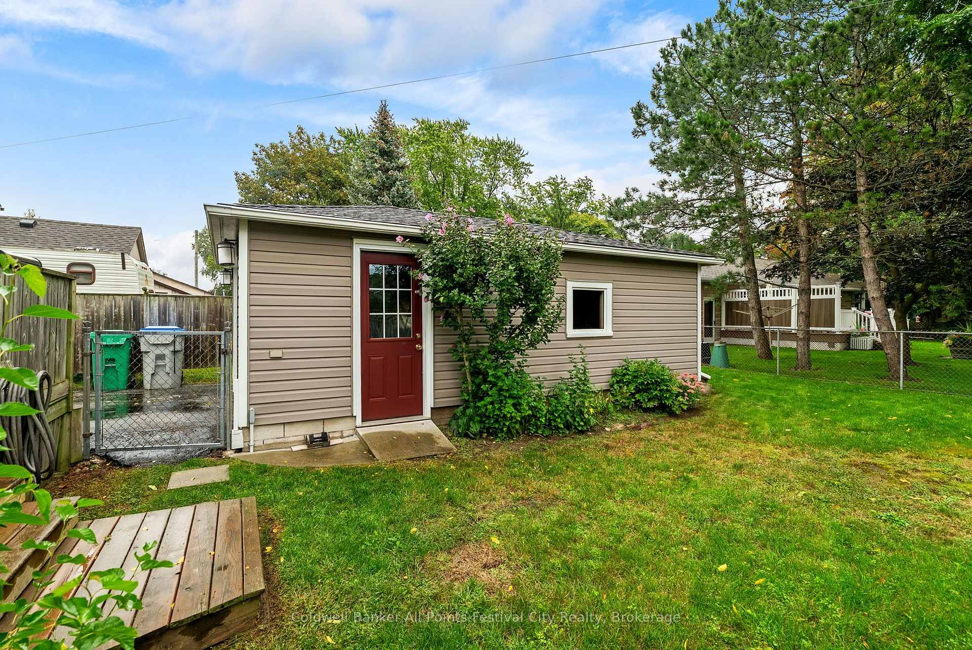 Photo 39 of 16 Britannia Road E, Goderich, Goderich (Town) — HOMEH