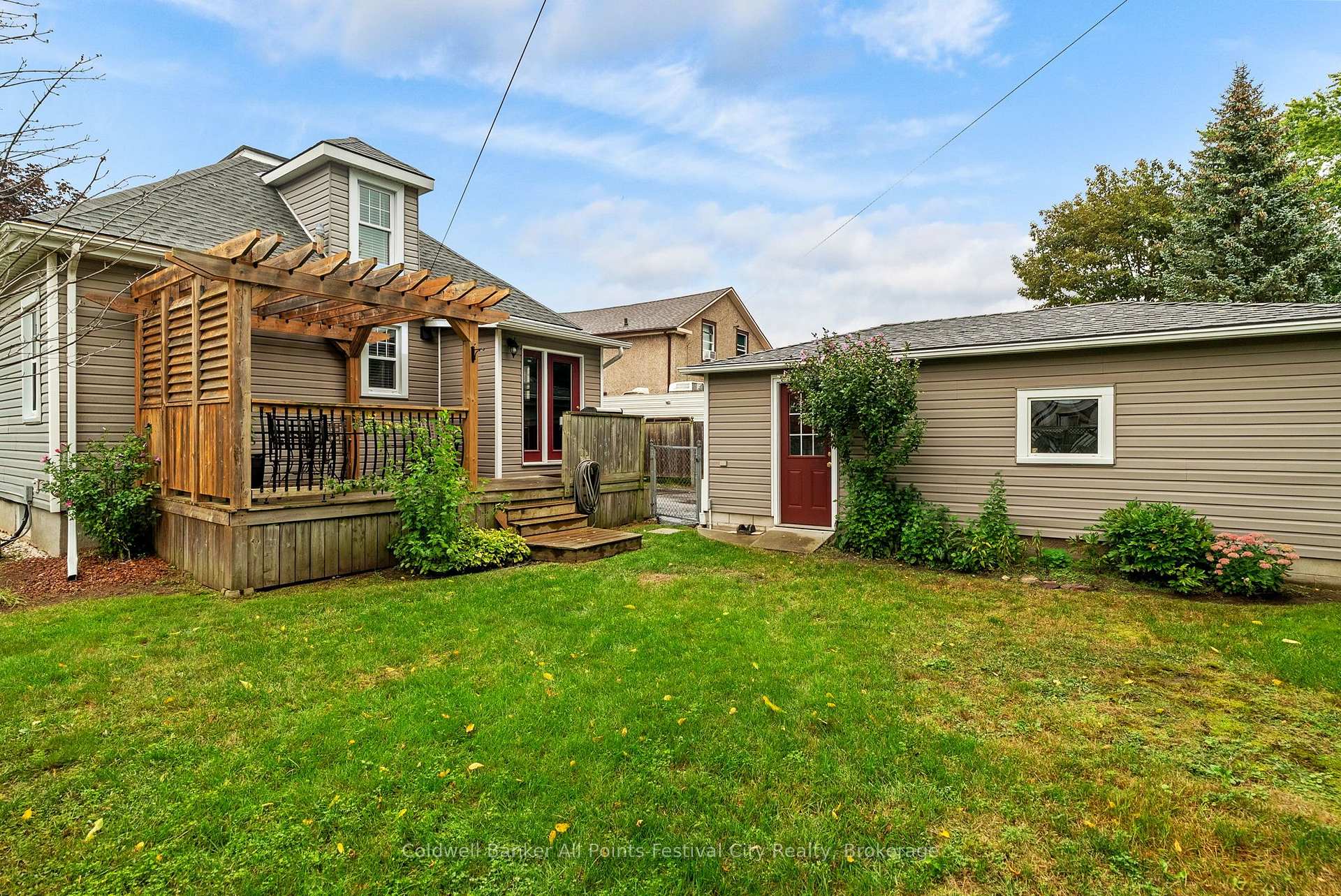 Photo 41 of 16 Britannia Road E, Goderich, Goderich (Town) — HOMEH