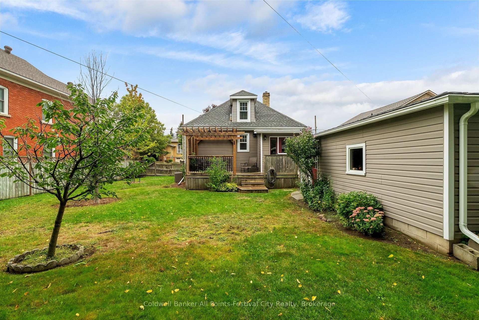 Photo 42 of 16 Britannia Road E, Goderich, Goderich (Town) — HOMEH