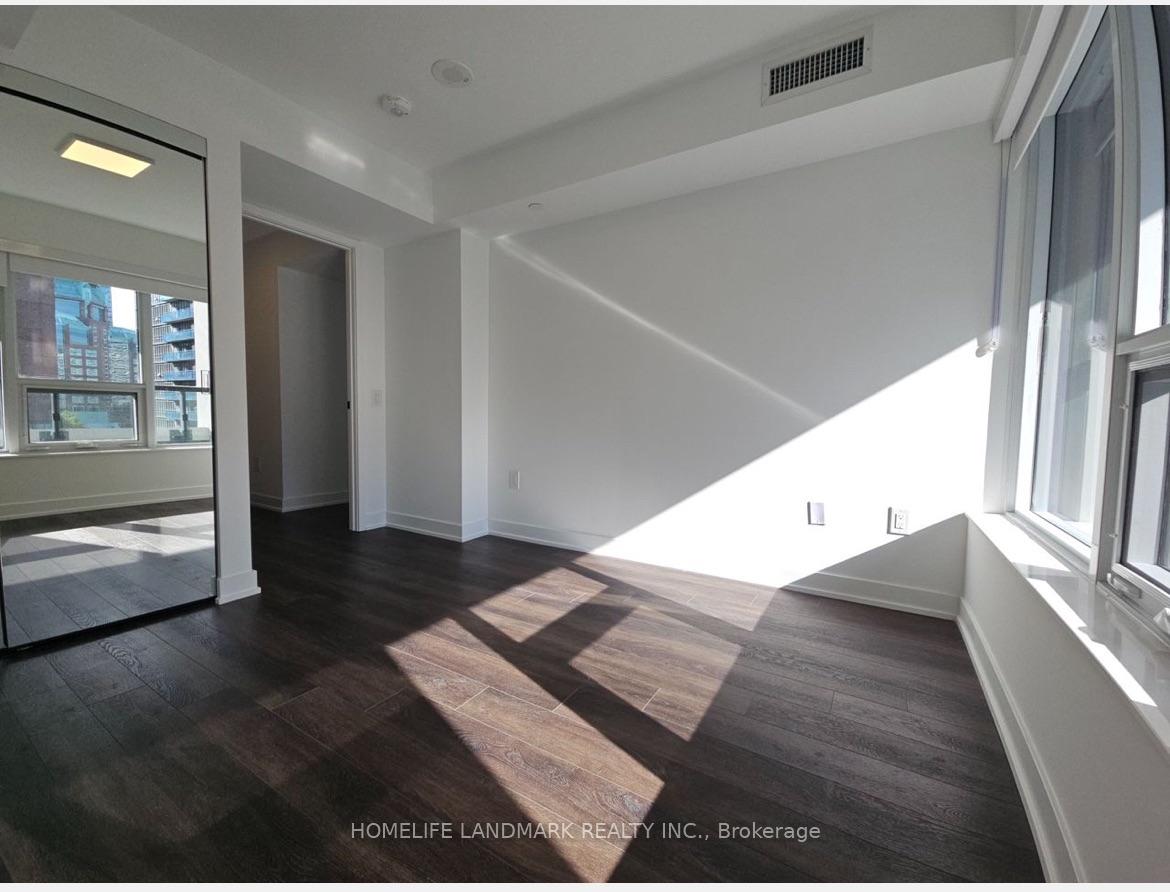 Photo 6 of Unit 602, 609 Sherbourne Street, Toronto, North St. James Town — HOMEH