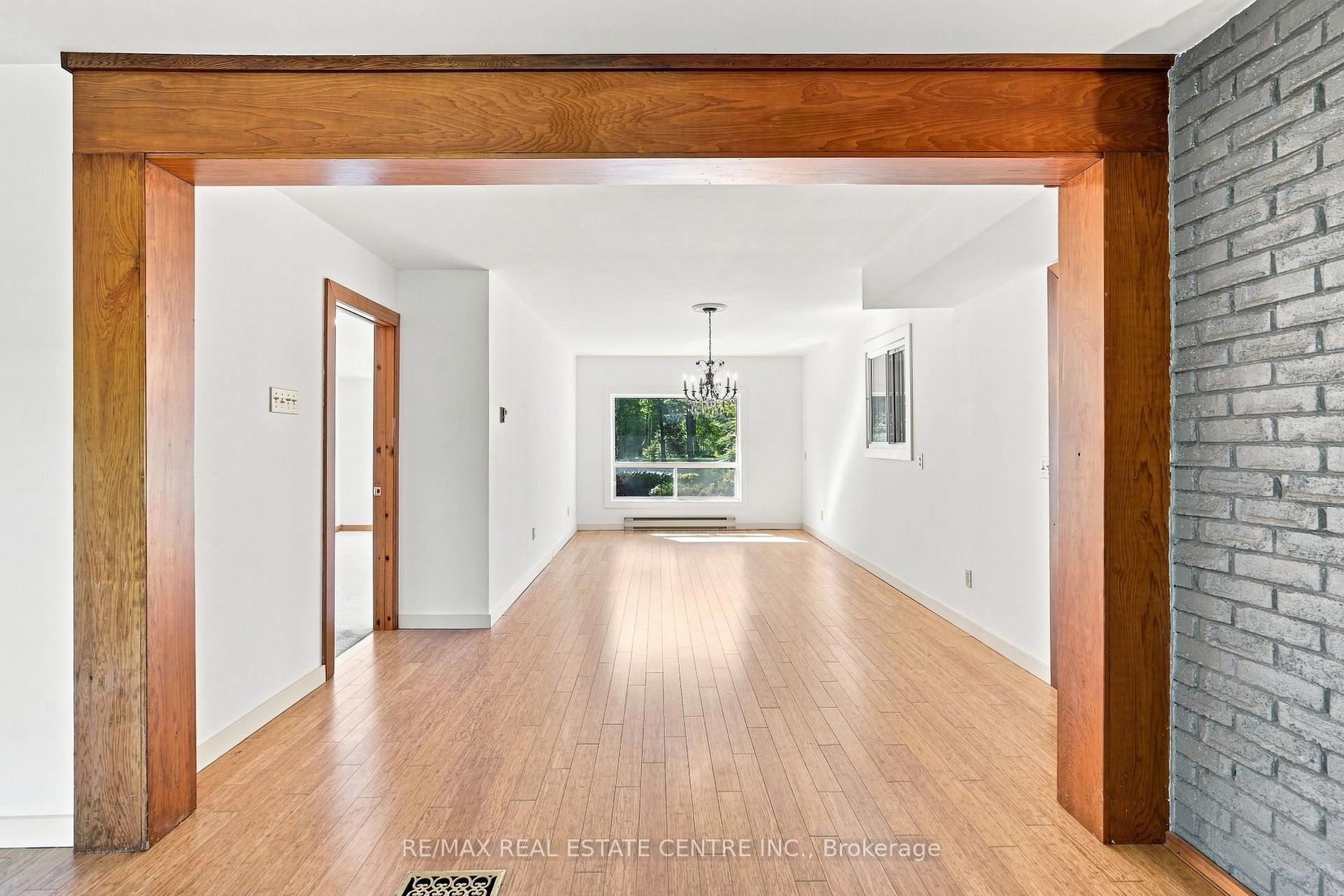 Photo 19 of 26 Maplewood Drive, Amaranth, Rural Amaranth — HOMEH