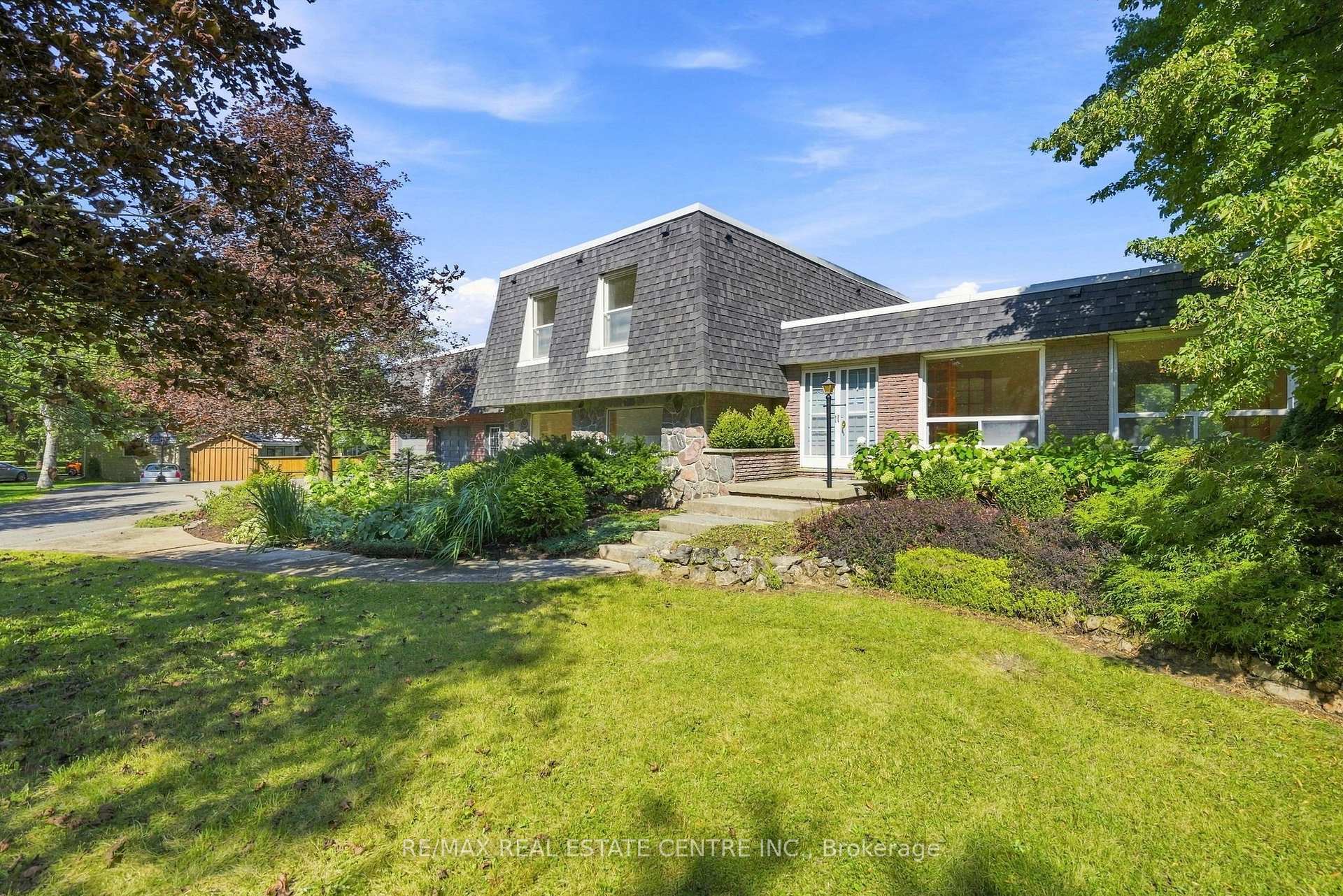 Photo 38 of 26 Maplewood Drive, Amaranth, Rural Amaranth — HOMEH