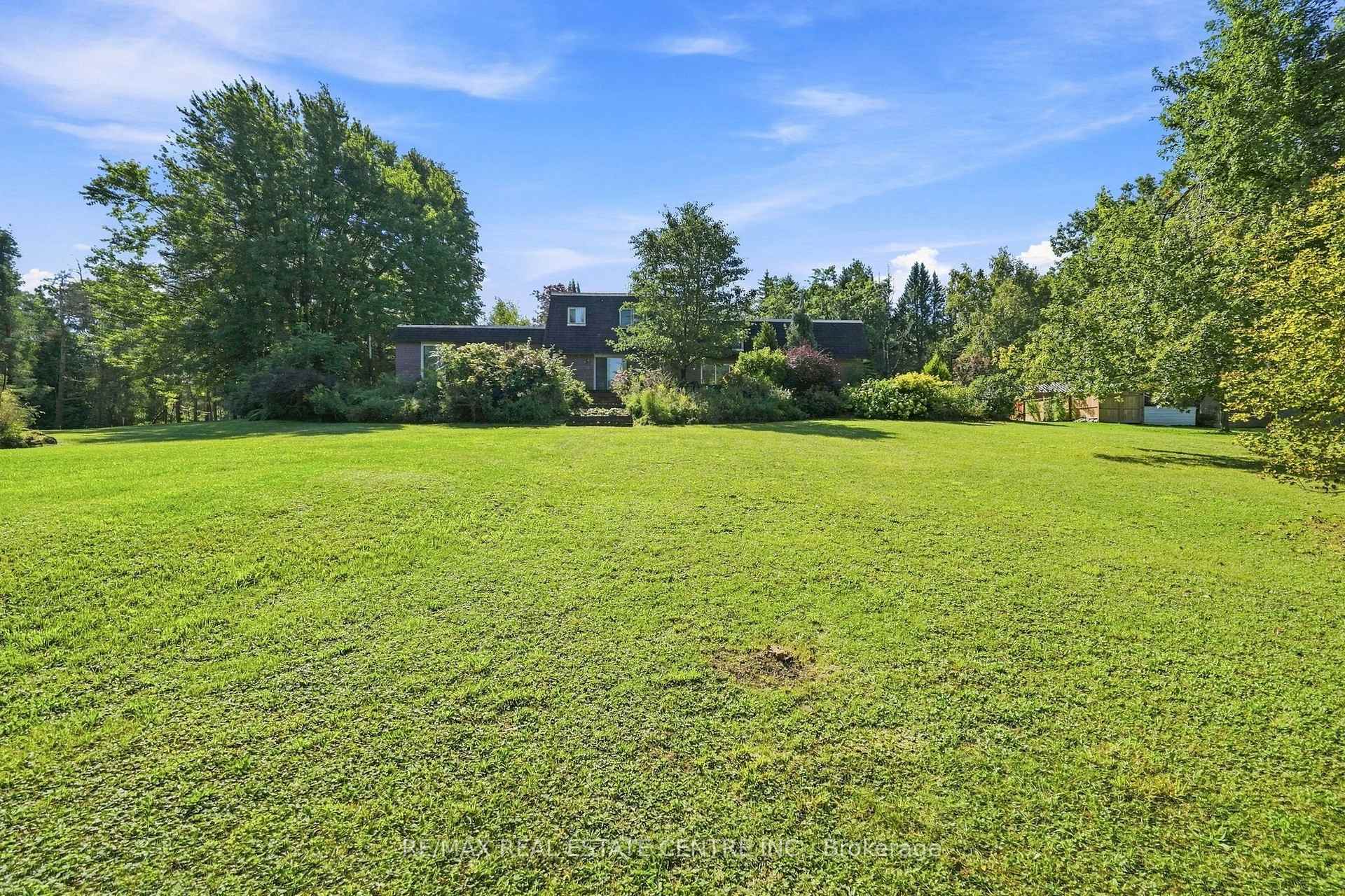 Photo 39 of 26 Maplewood Drive, Amaranth, Rural Amaranth — HOMEH