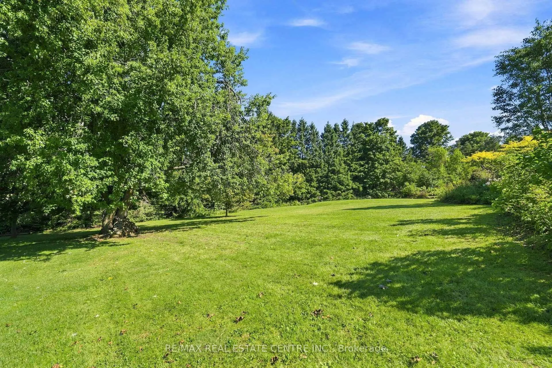 Photo 43 of 26 Maplewood Drive, Amaranth, Rural Amaranth — HOMEH