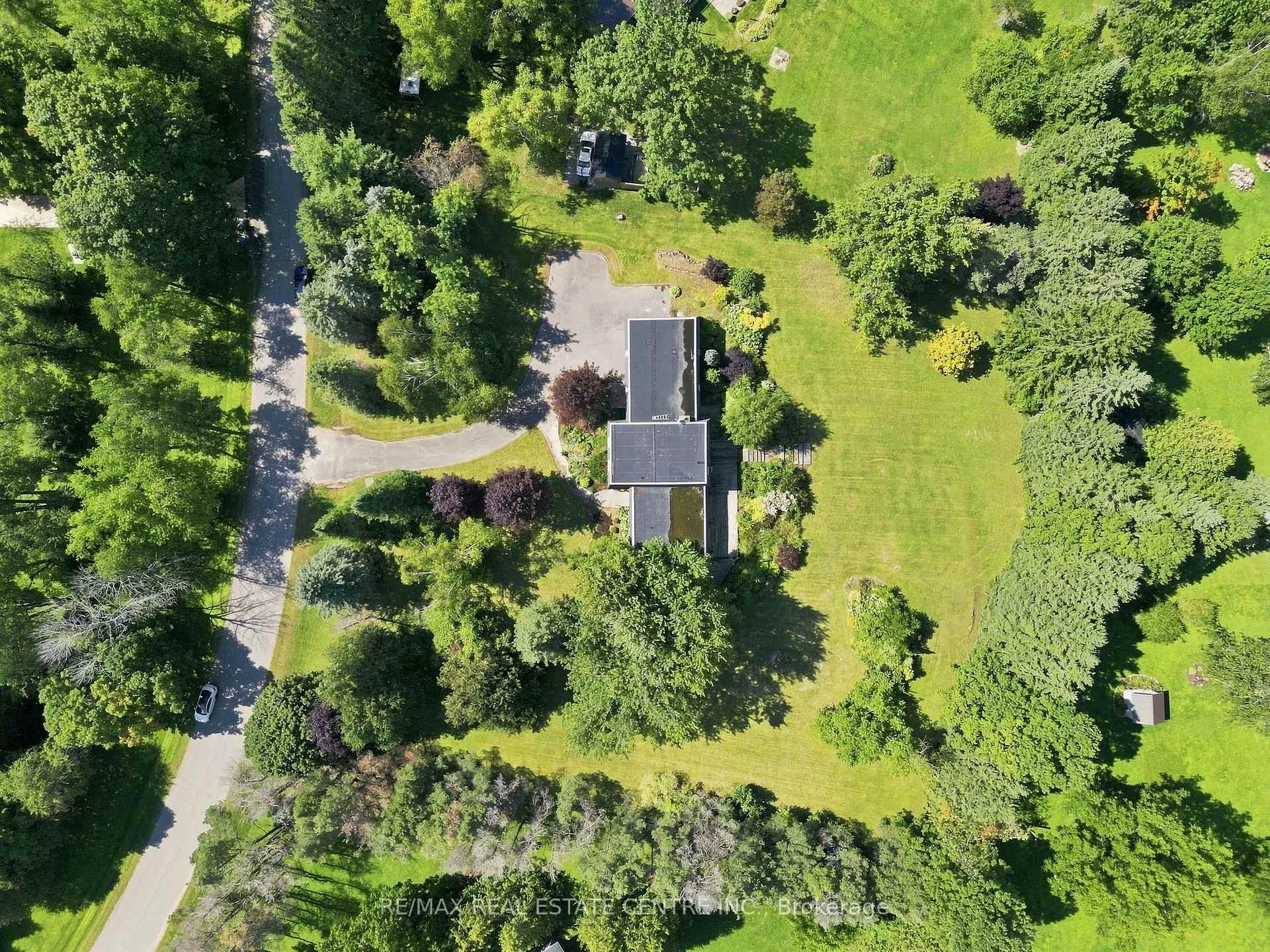 Photo 44 of 26 Maplewood Drive, Amaranth, Rural Amaranth — HOMEH