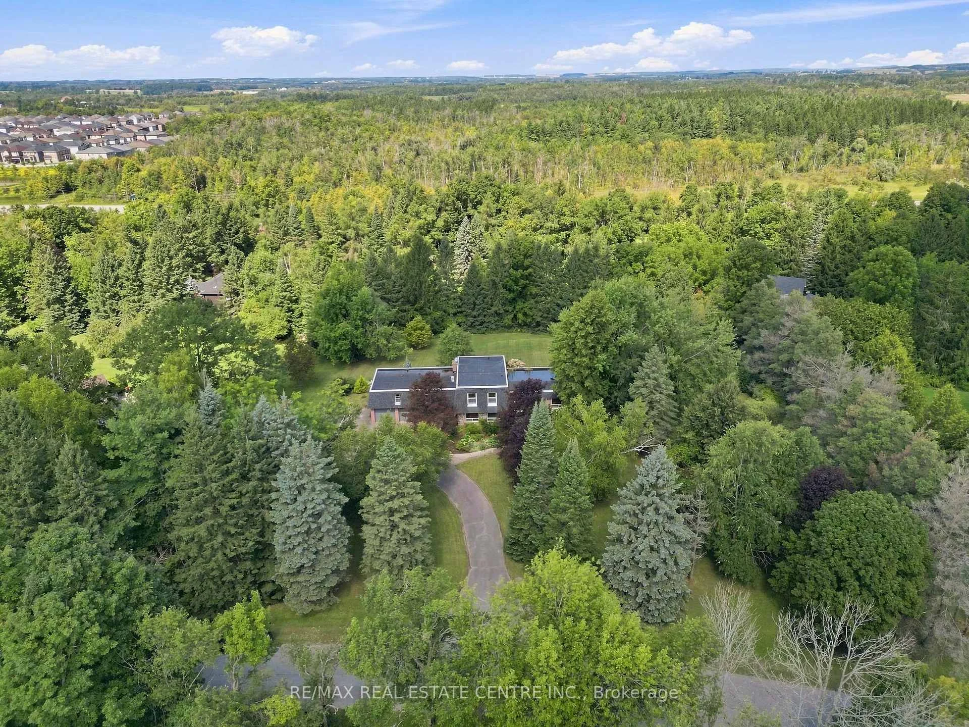 Photo 45 of 26 Maplewood Drive, Amaranth, Rural Amaranth — HOMEH