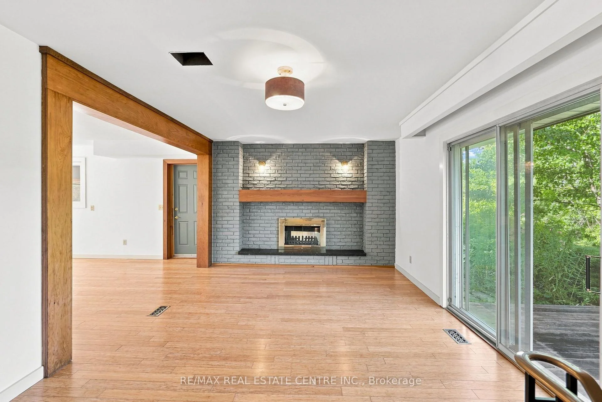 Photo 54 of 26 Maplewood Drive, Amaranth, Rural Amaranth — HOMEH
