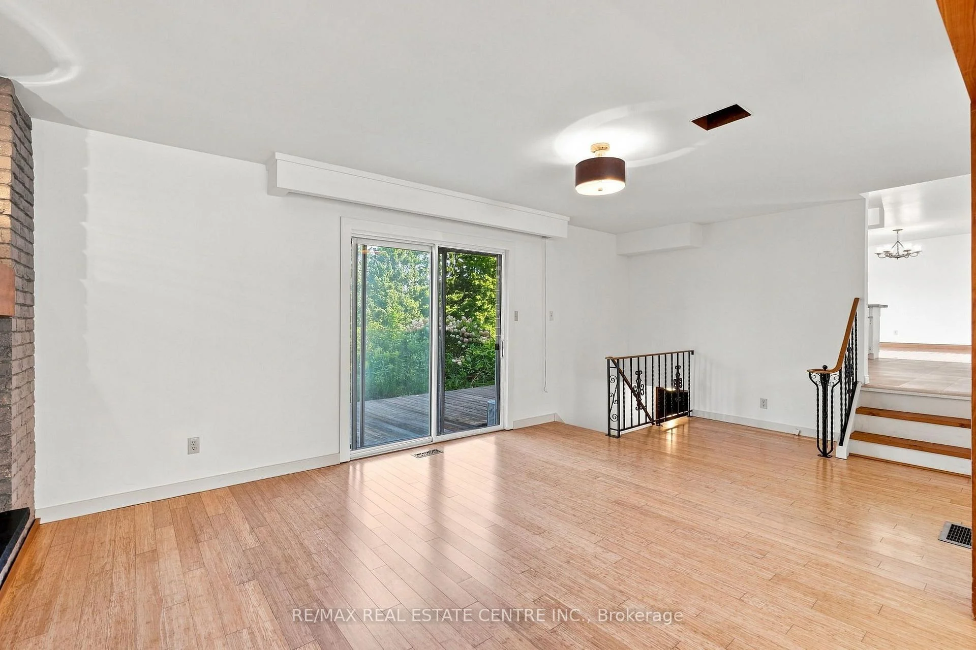 Photo 56 of 26 Maplewood Drive, Amaranth, Rural Amaranth — HOMEH