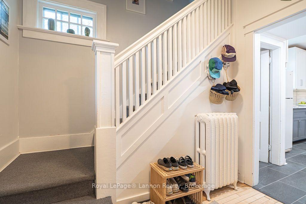 Photo 19 of 138 College Street, Thunder Bay, College Heights — HOMEH