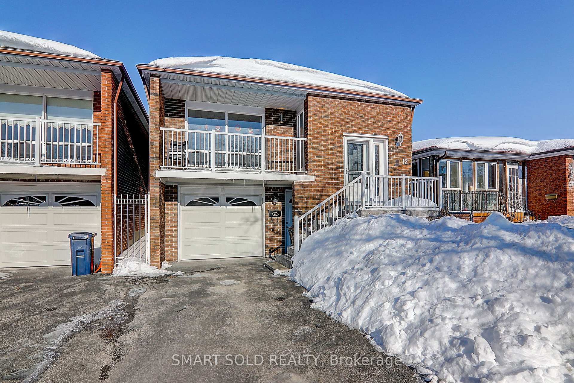 Photo 2 of 12 Glendinning Avenue, Scarborough, Steeles — HOMEH