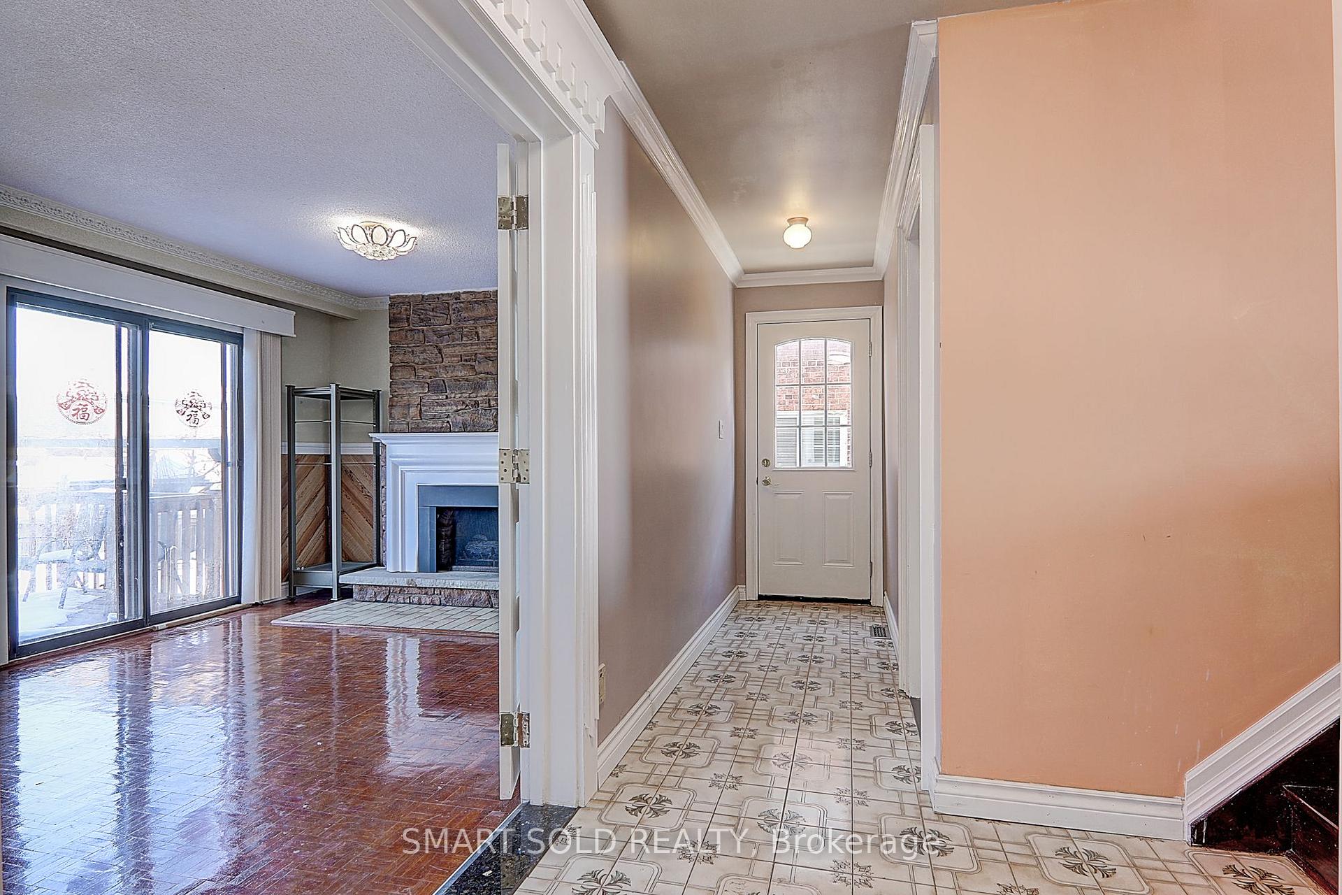 Photo 40 of 12 Glendinning Avenue, Scarborough, Steeles — HOMEH