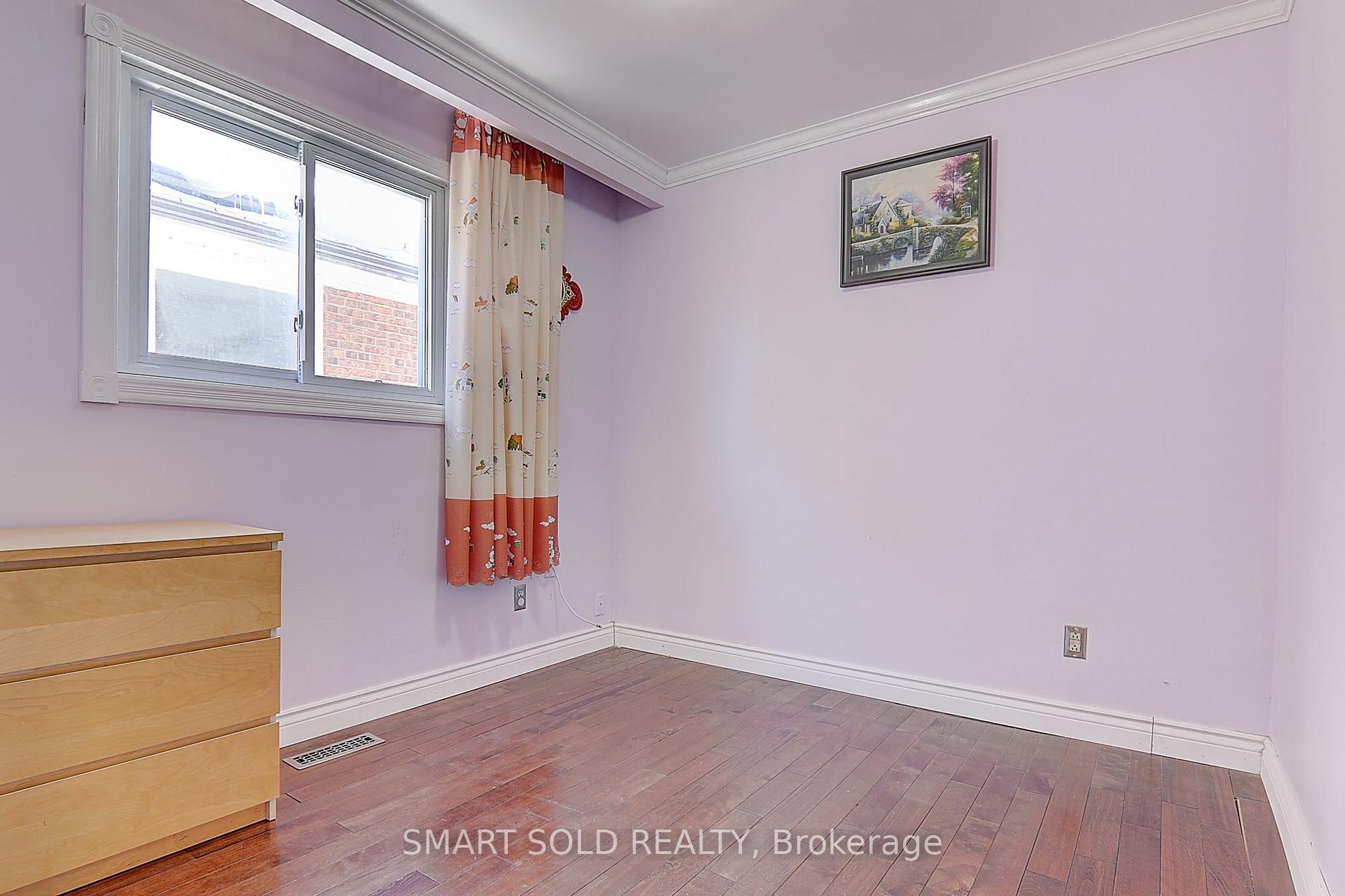 Photo 43 of 12 Glendinning Avenue, Scarborough, Steeles — HOMEH