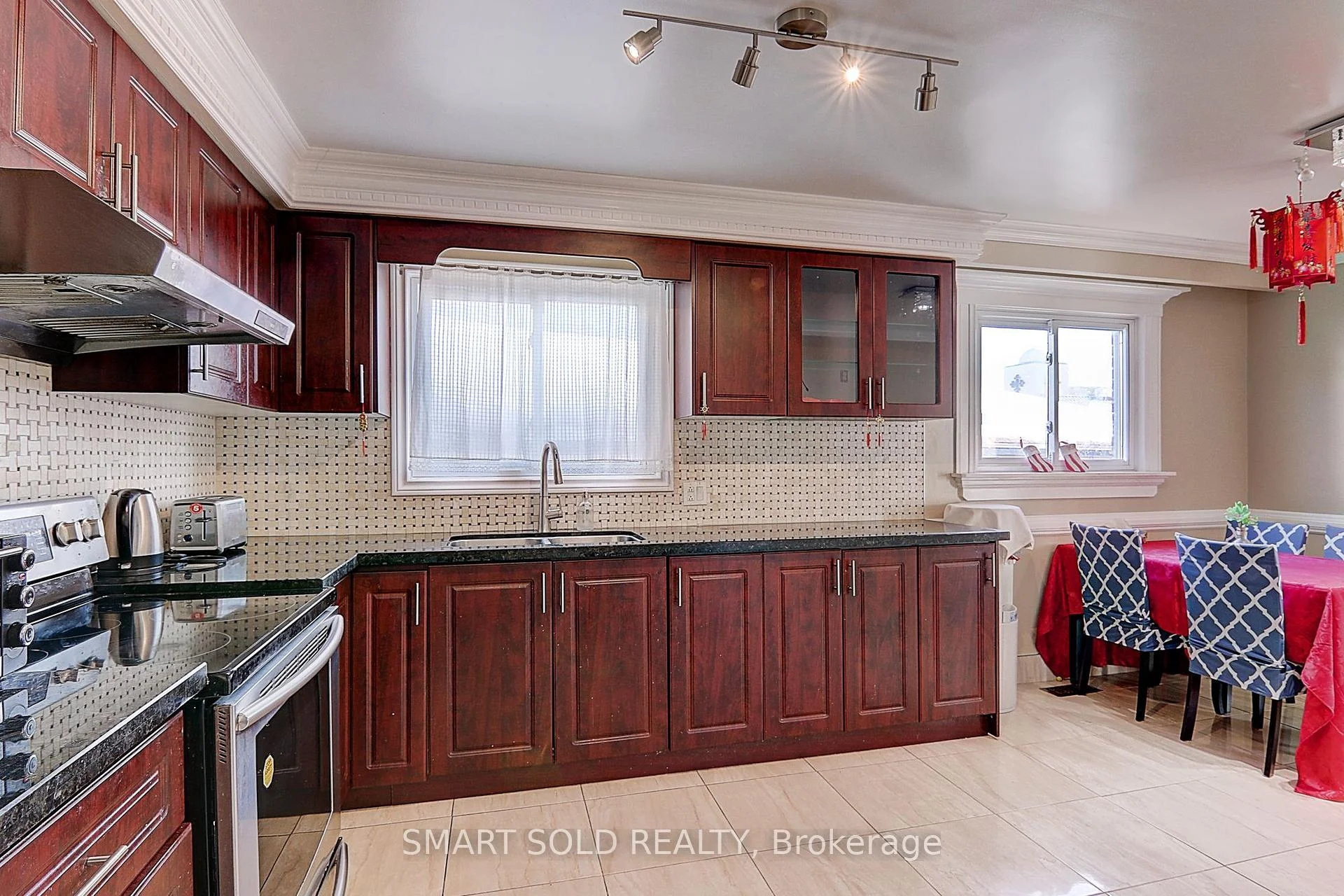 Photo 32 of 12 Glendinning Avenue, Scarborough, Steeles — HOMEH