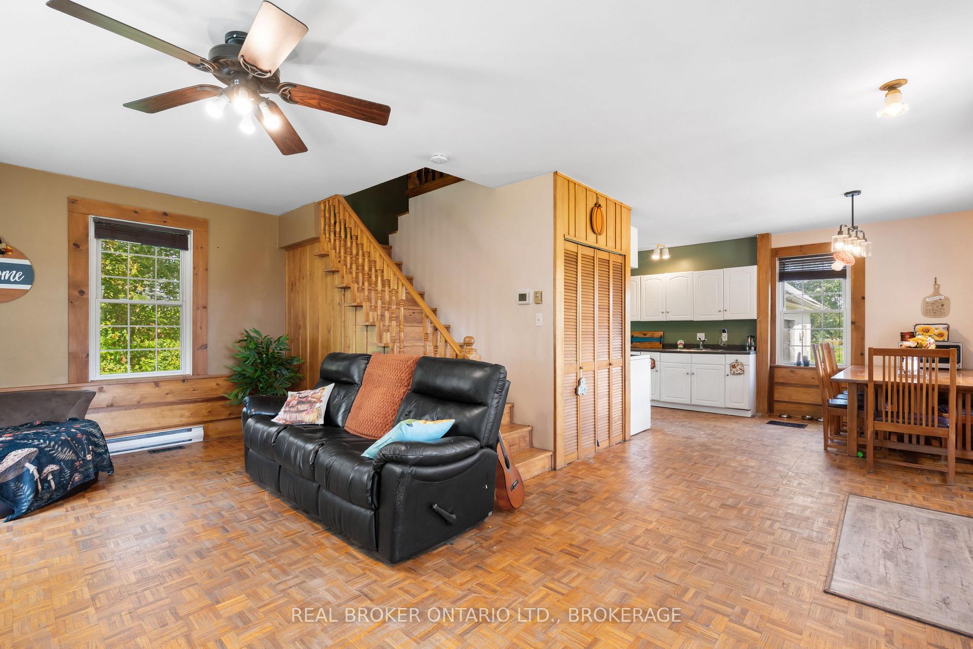 Photo 15 of 20310 Kenyon Conc Rd 8, North Glengarry, North Glengarry (Kenyon) Twp — HOMEH