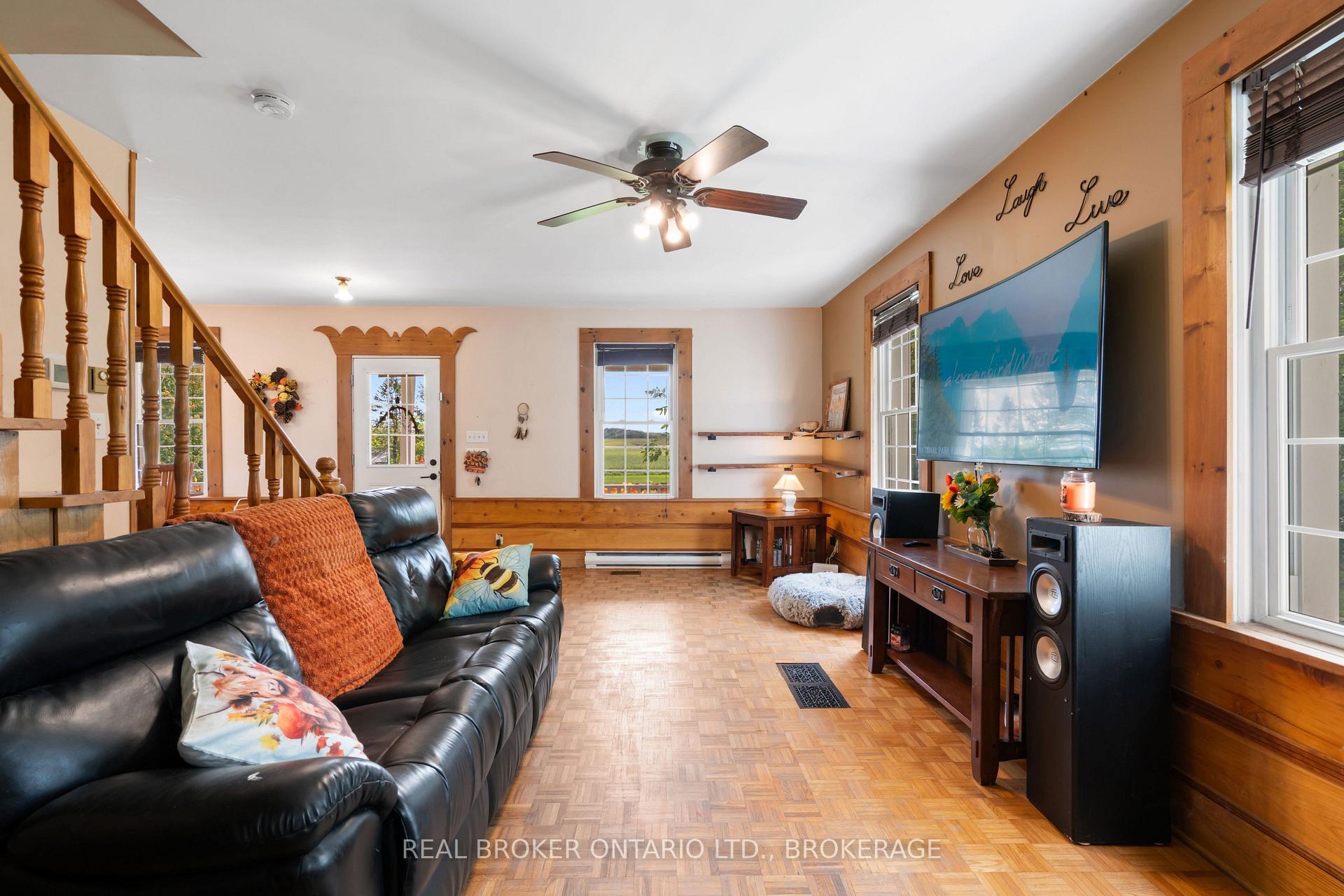 Photo 17 of 20310 Kenyon Conc Rd 8, North Glengarry, North Glengarry (Kenyon) Twp — HOMEH