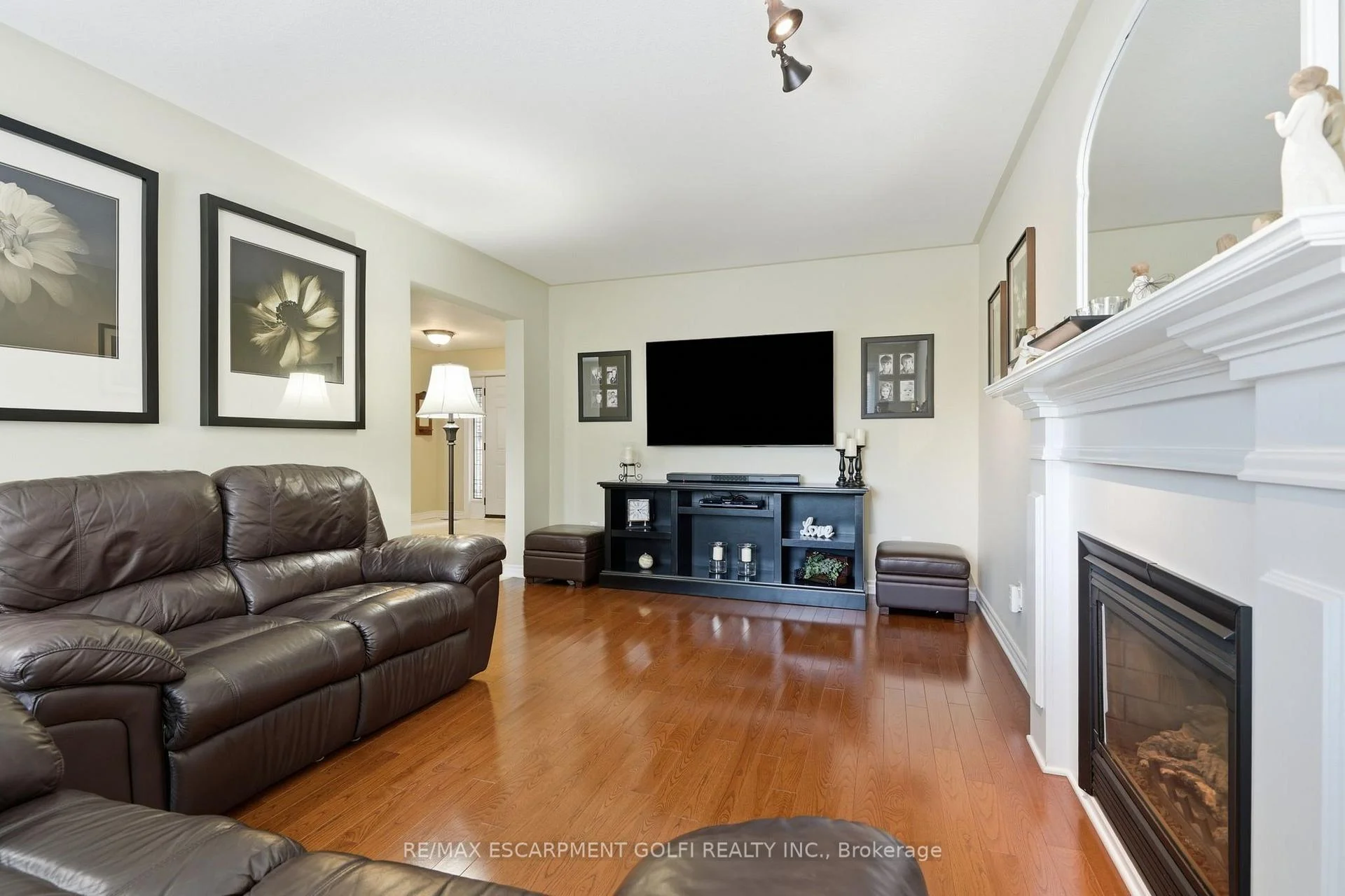 Photo 70 of 12 Harvest Oak Drive, Welland, Niagara College — HOMEH
