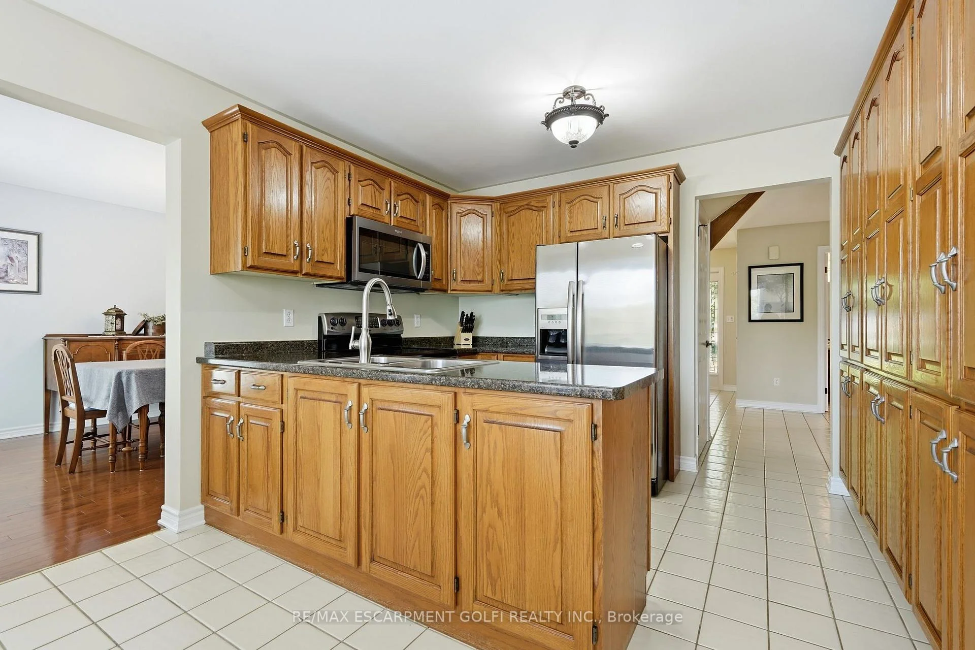 Photo 78 of 12 Harvest Oak Drive, Welland, Niagara College — HOMEH