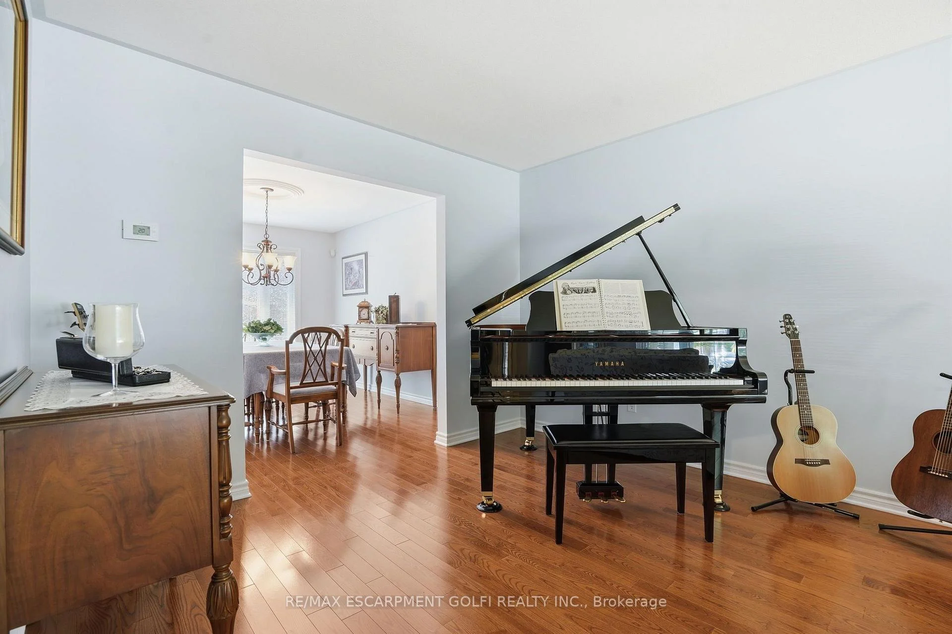Photo 83 of 12 Harvest Oak Drive, Welland, Niagara College — HOMEH