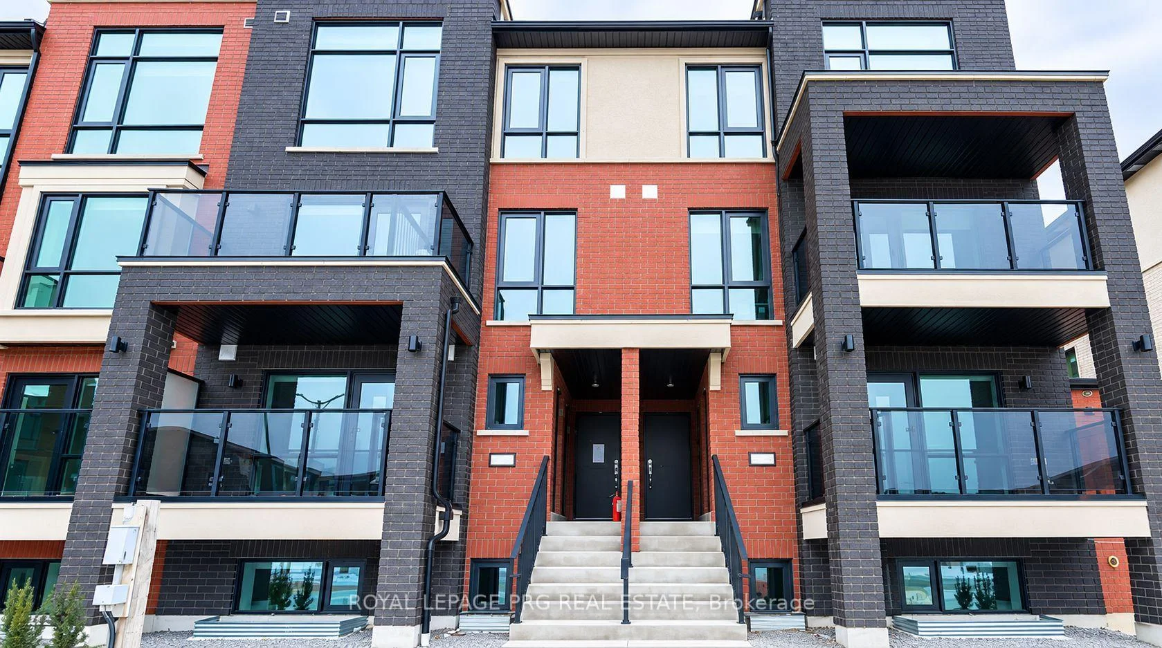 Photo 1 of Unit 16, 25 Romilly Avenue, Brampton, Northwest Brampton — HOMEH