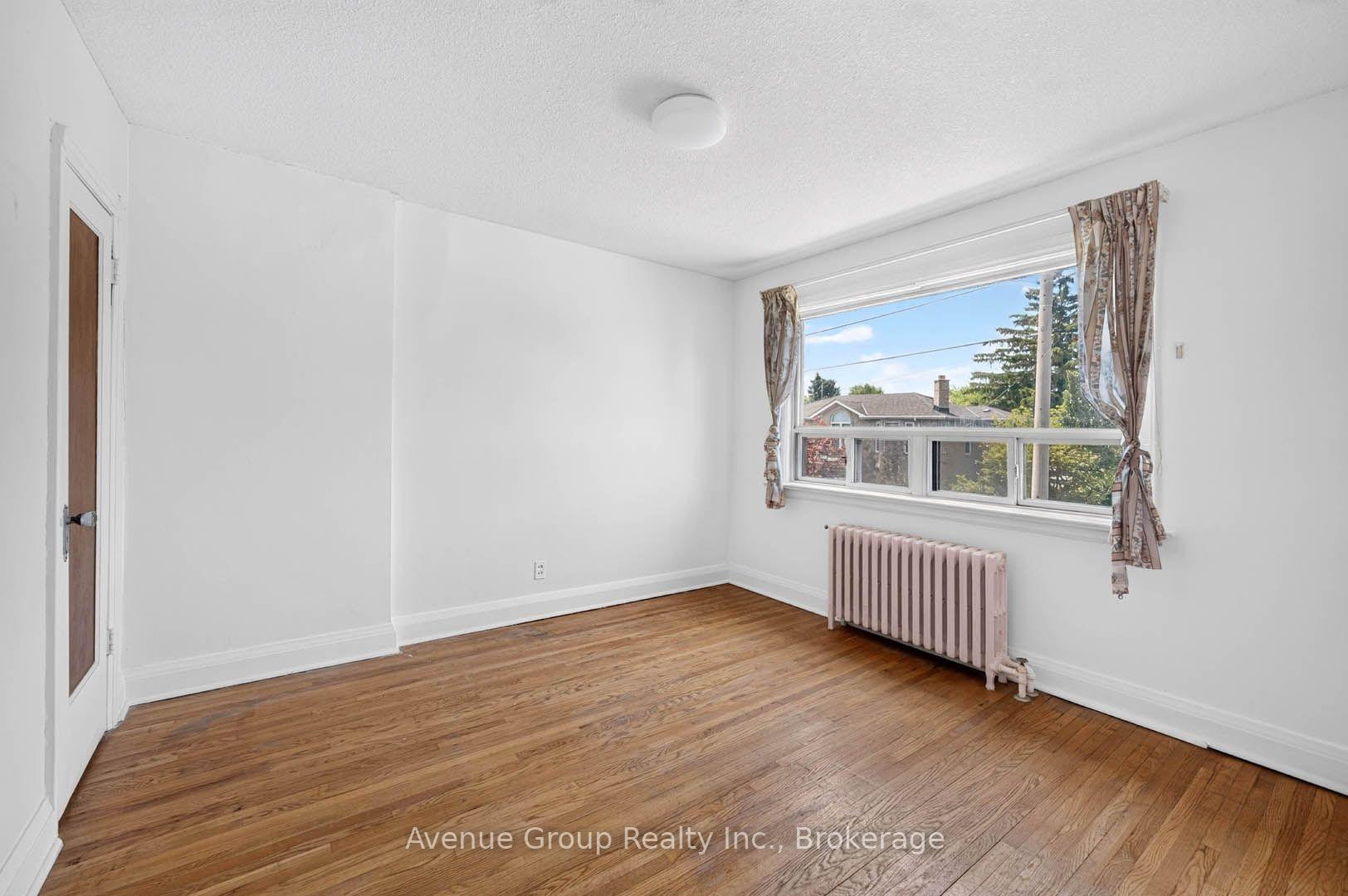 Photo 19 of 1 Warland Avenue, Toronto, East York — HOMEH