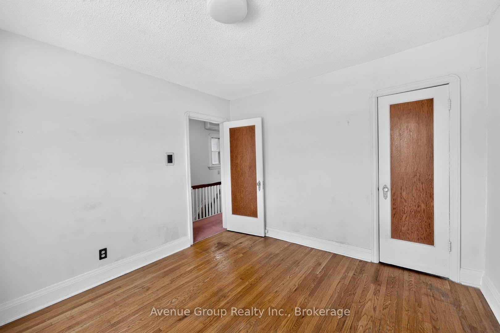 Photo 21 of 1 Warland Avenue, Toronto, East York — HOMEH