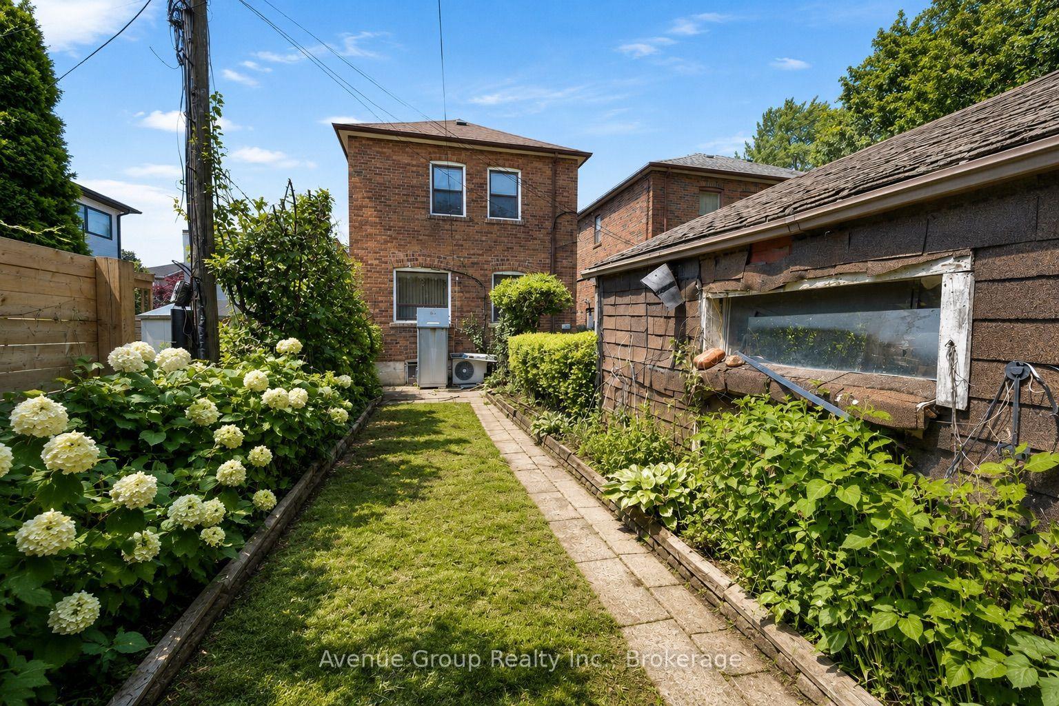 Photo 36 of 1 Warland Avenue, Toronto, East York — HOMEH