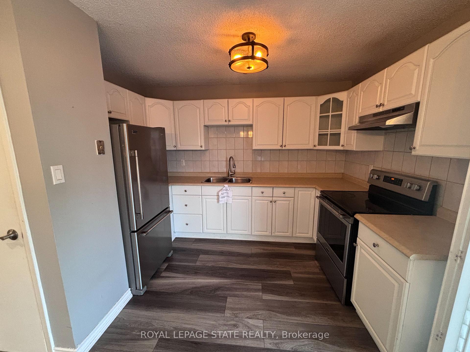 Photo 2 of Unit 58, 1300 Upper Ottawa Street, Hamilton, Quinndale — HOMEH