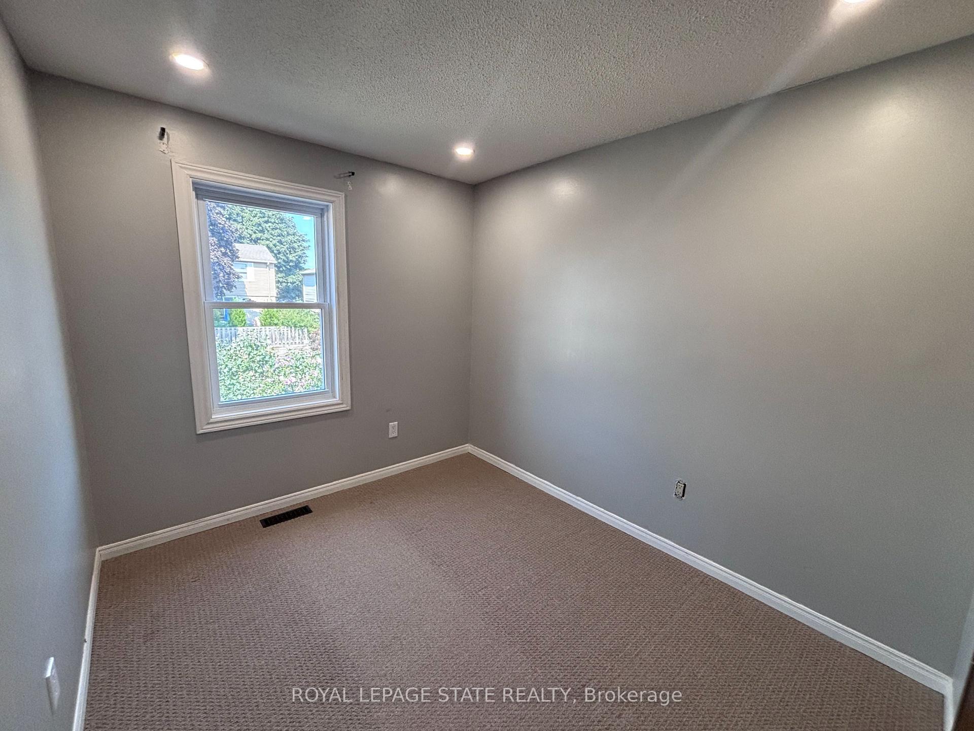 Photo 10 of Unit 58, 1300 Upper Ottawa Street, Hamilton, Quinndale — HOMEH