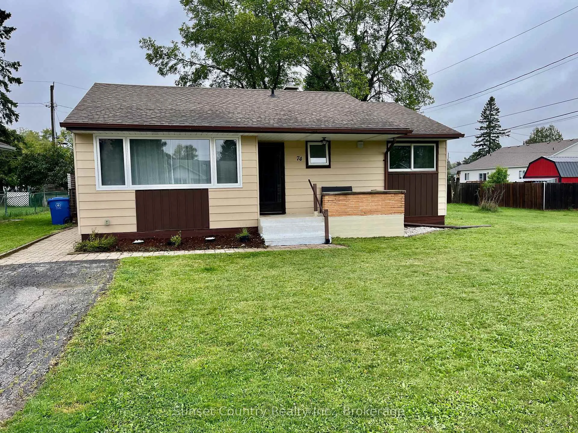 Photo 37 of 74 Elizabeth Avenue, Dryden, Milestone — HOMEH