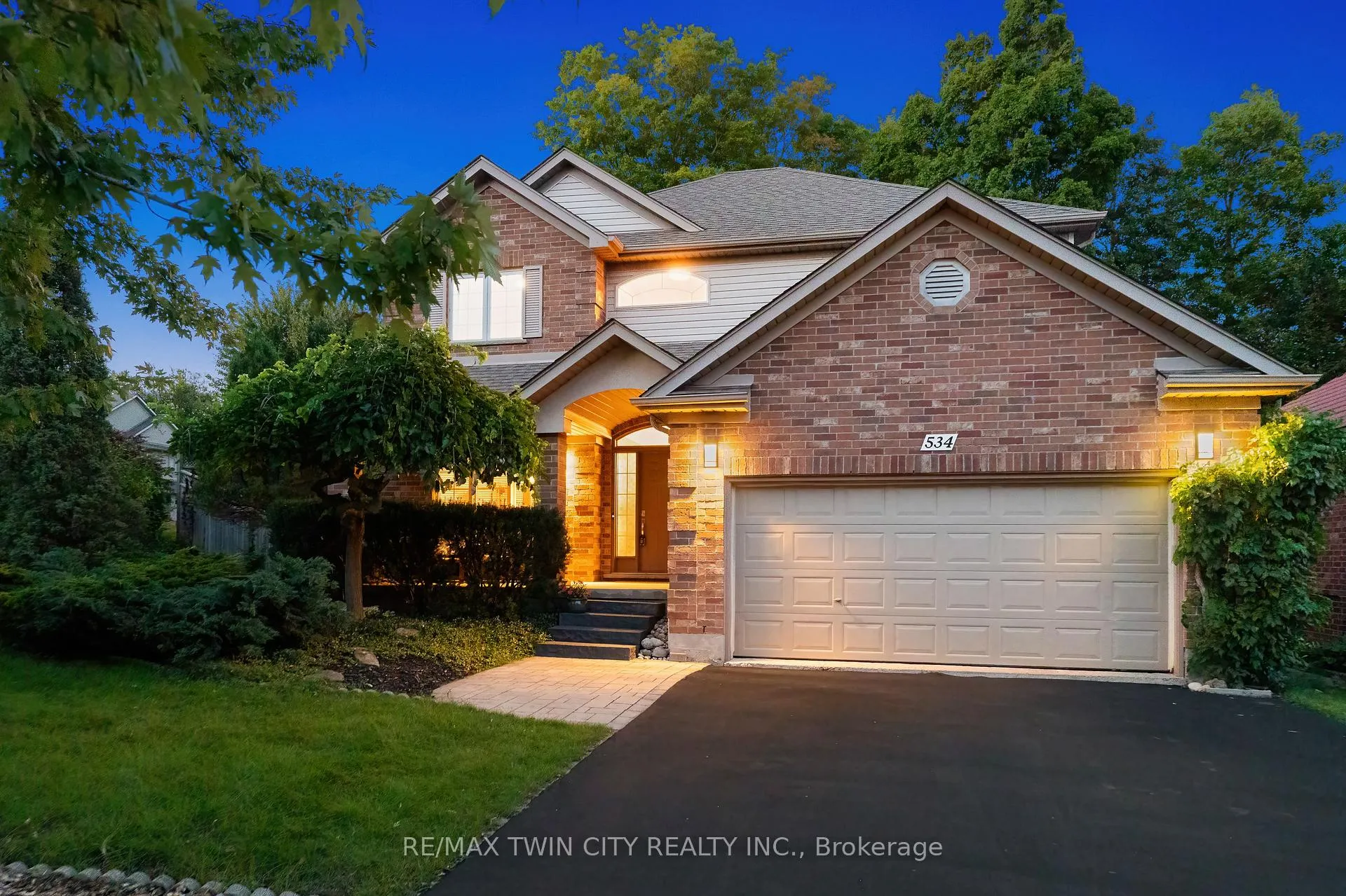 Photo of 534 Birchleaf Walk
