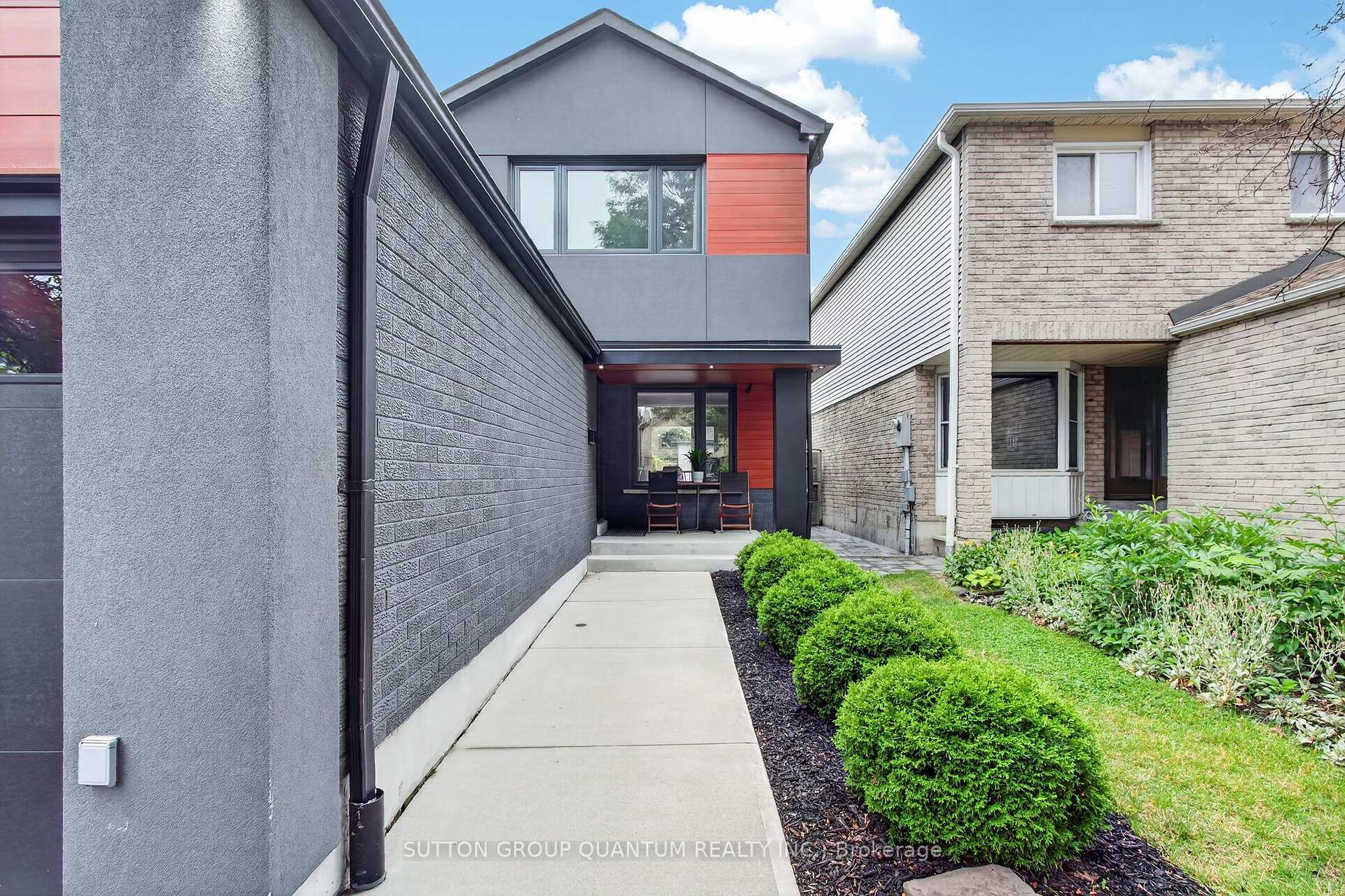 Photo 5 of 4413 Lee Drive, Mississauga, Rathwood — HOMEH