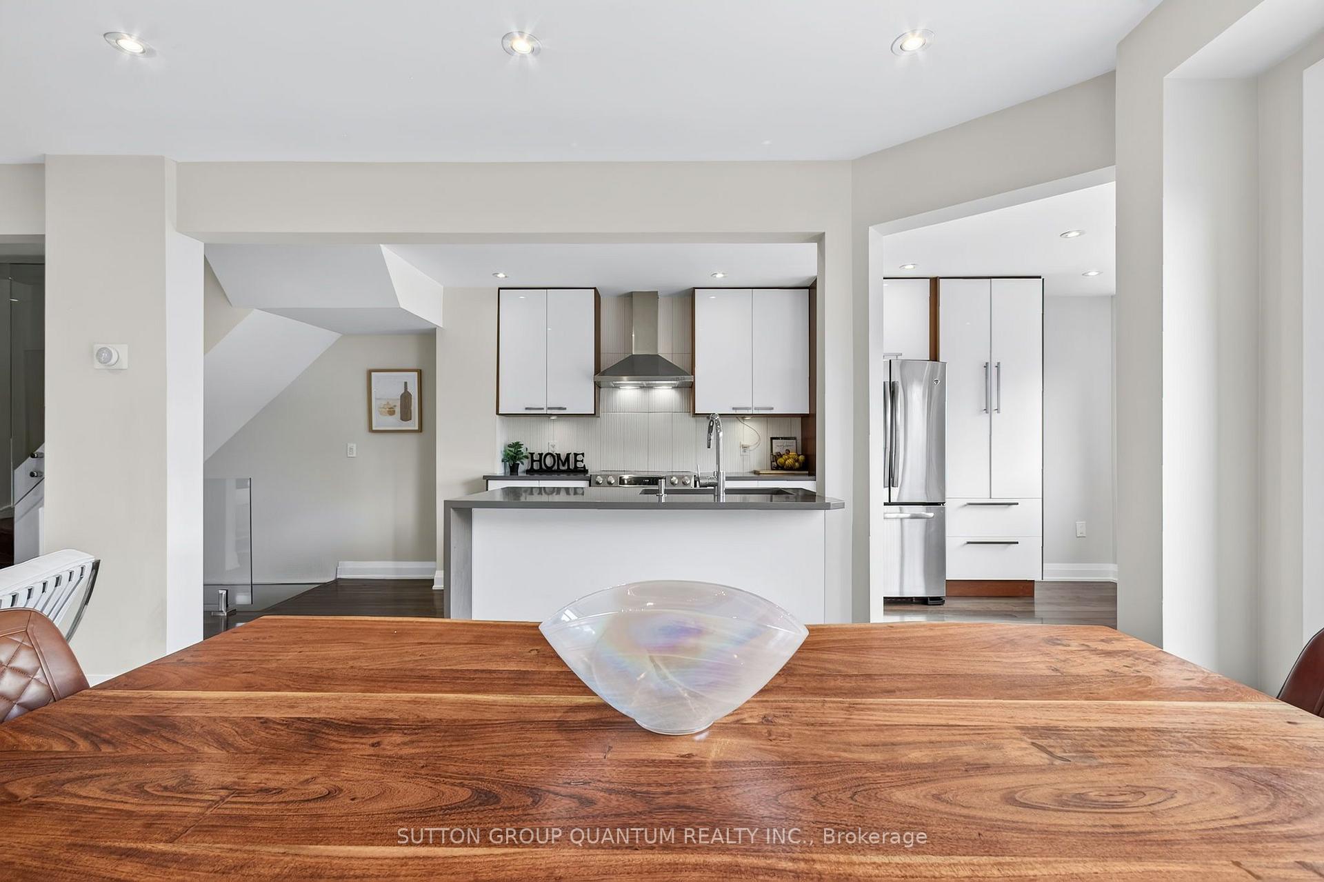Photo 15 of 4413 Lee Drive, Mississauga, Rathwood — HOMEH