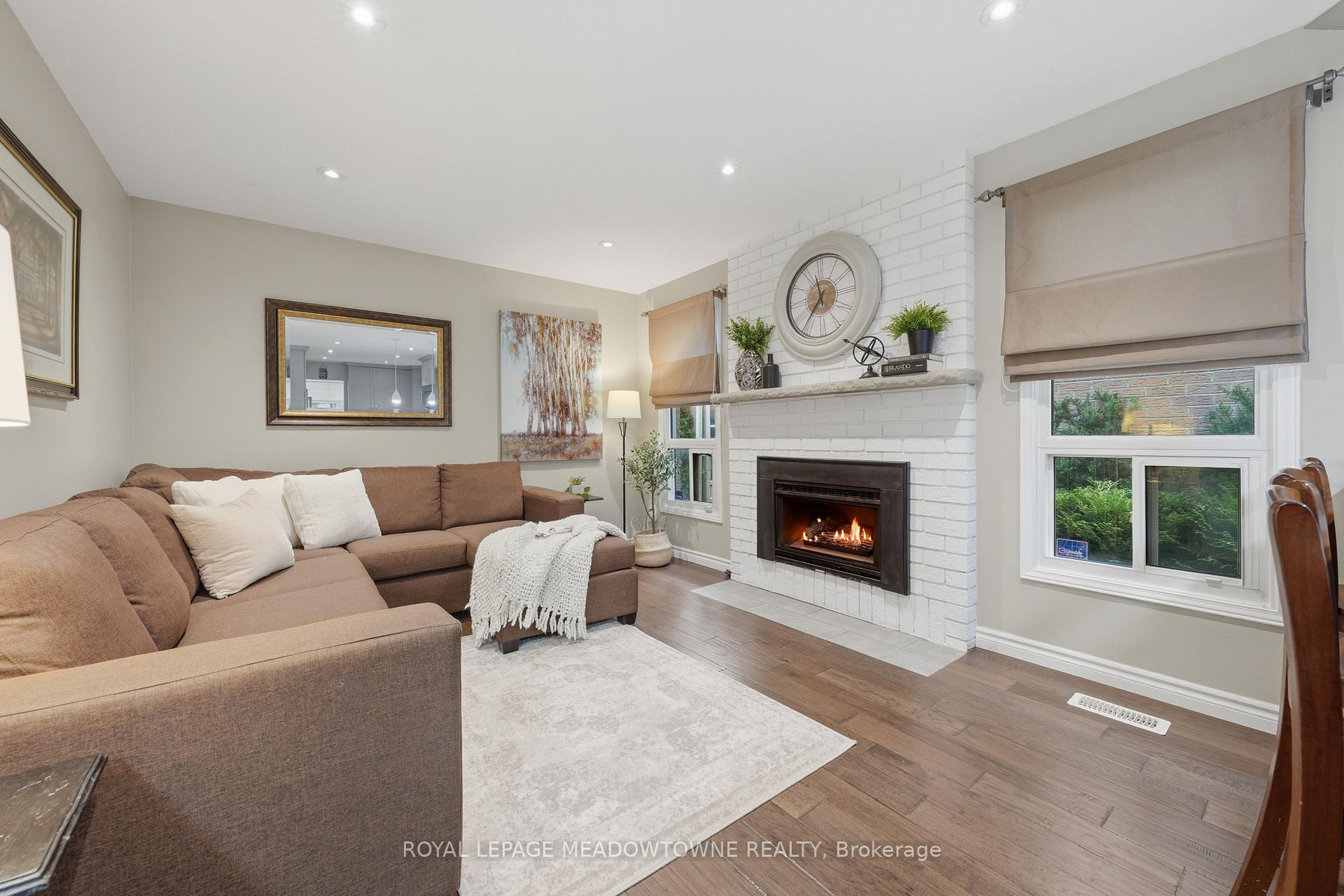 Photo 9 of 3089 Plum Tree Crescent, Mississauga, Meadowvale — HOMEH