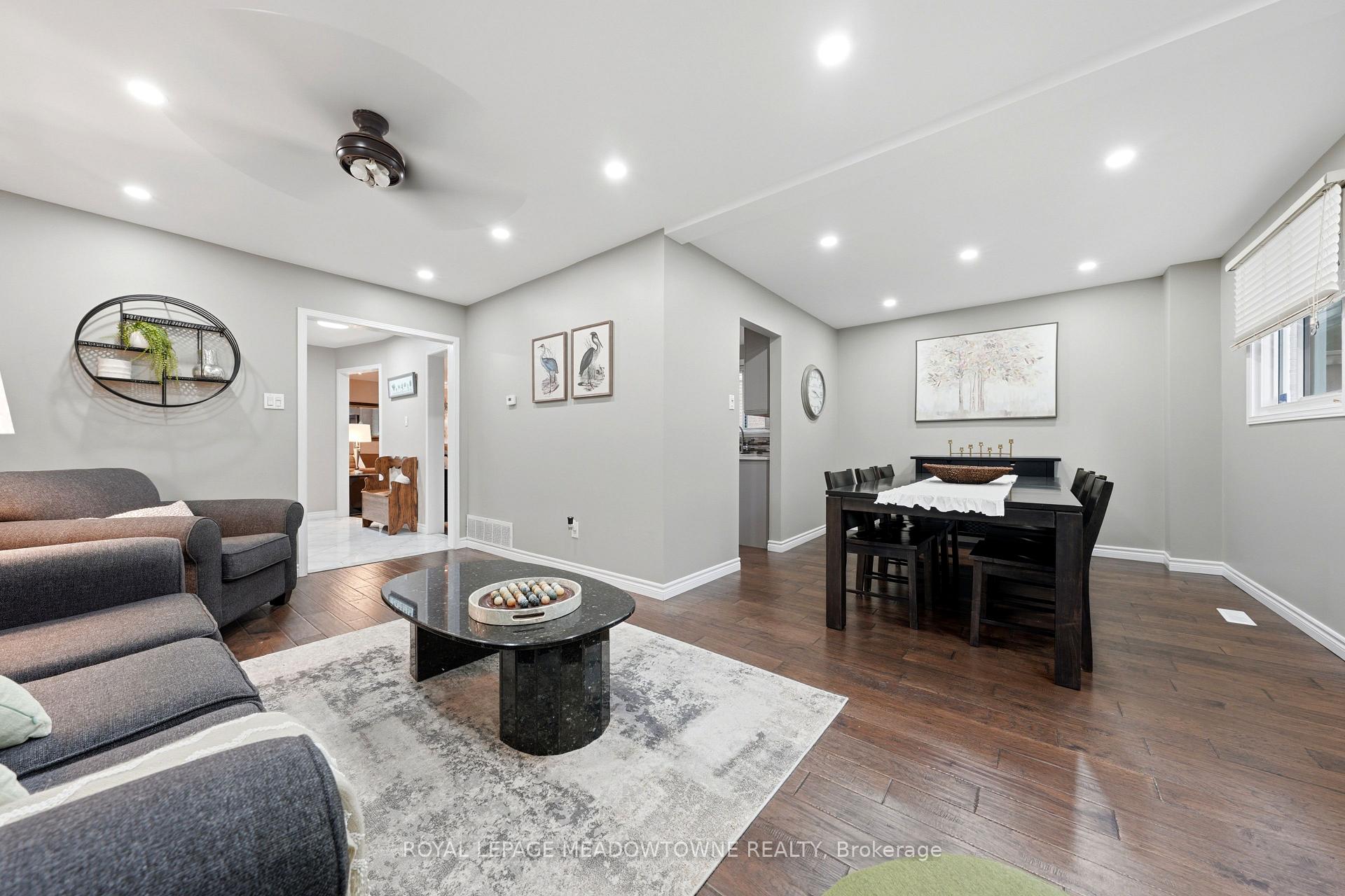 Photo 19 of 3089 Plum Tree Crescent, Mississauga, Meadowvale — HOMEH