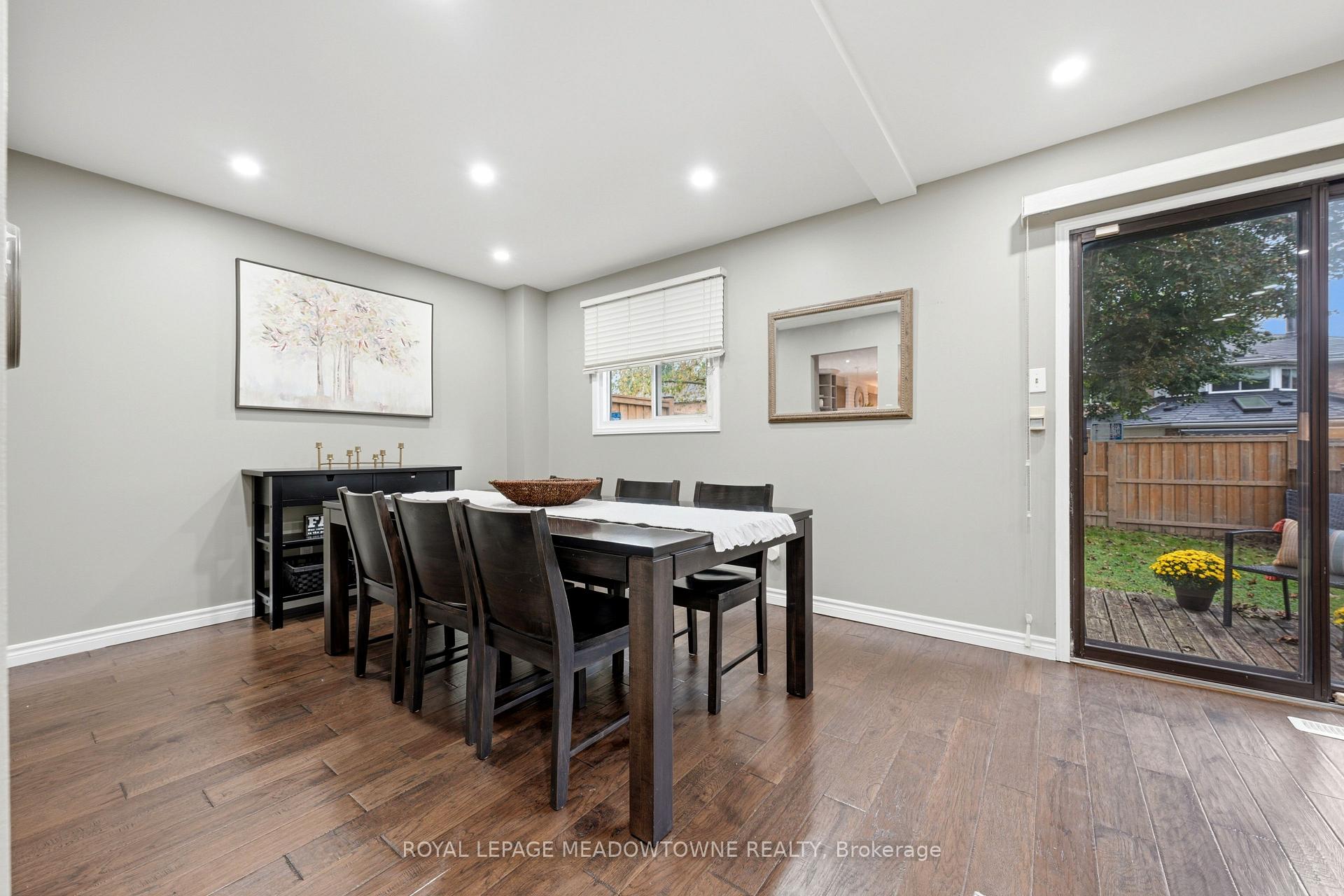 Photo 20 of 3089 Plum Tree Crescent, Mississauga, Meadowvale — HOMEH