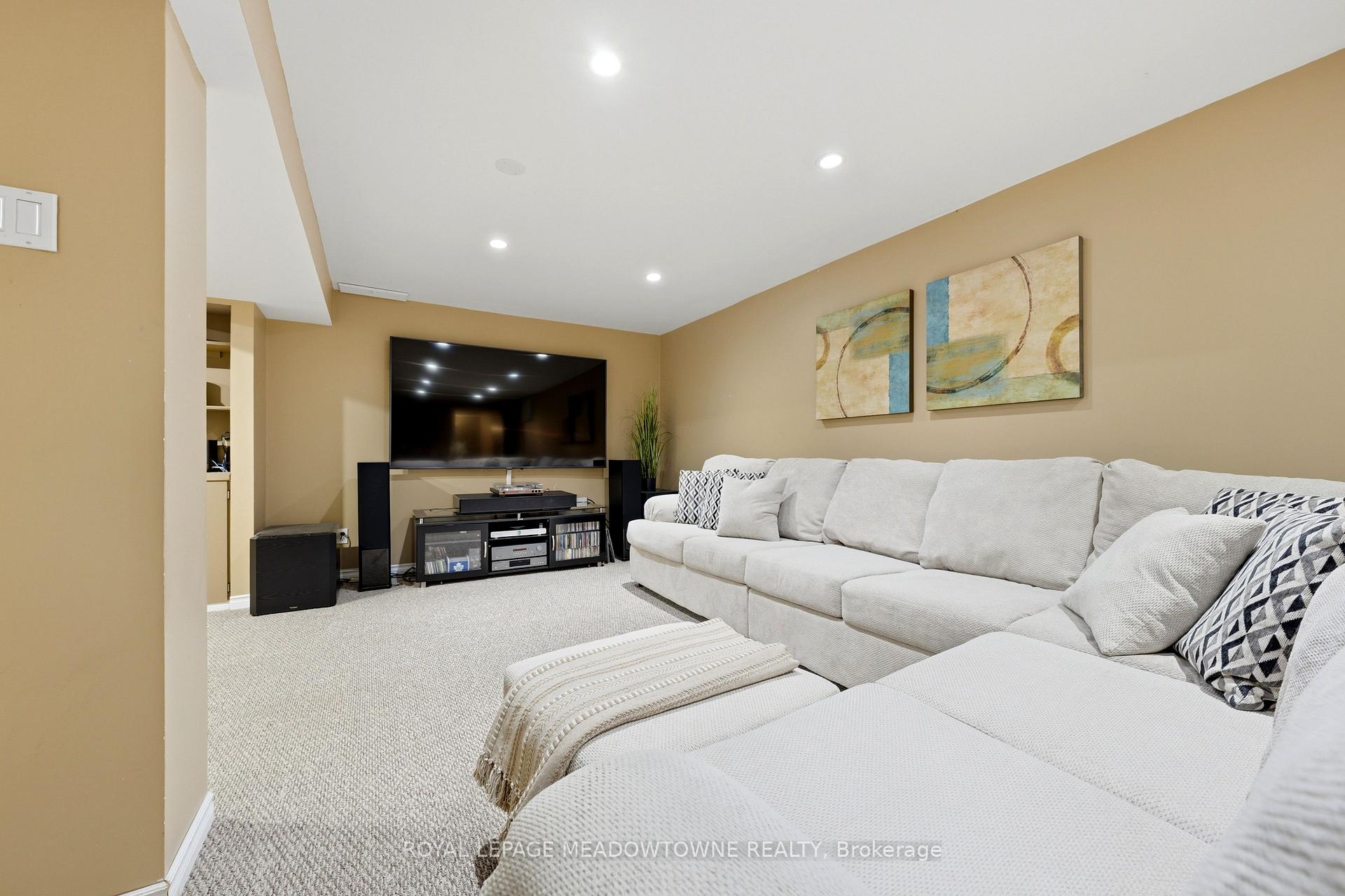Photo 39 of 3089 Plum Tree Crescent, Mississauga, Meadowvale — HOMEH