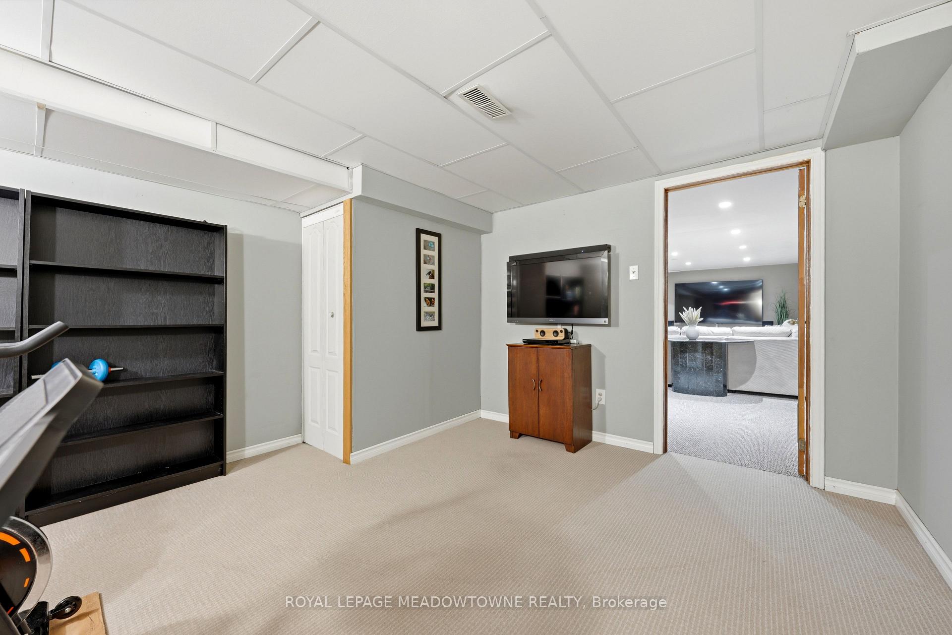 Photo 43 of 3089 Plum Tree Crescent, Mississauga, Meadowvale — HOMEH