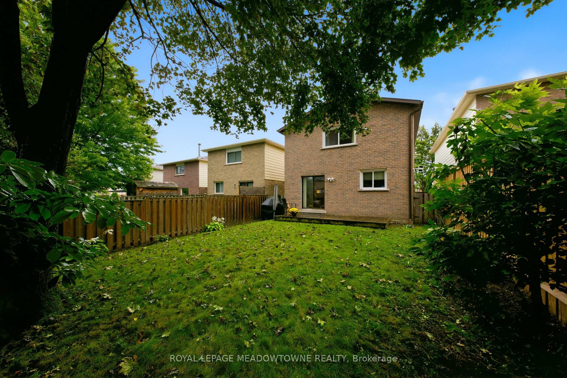Photo 48 of 3089 Plum Tree Crescent, Mississauga, Meadowvale — HOMEH