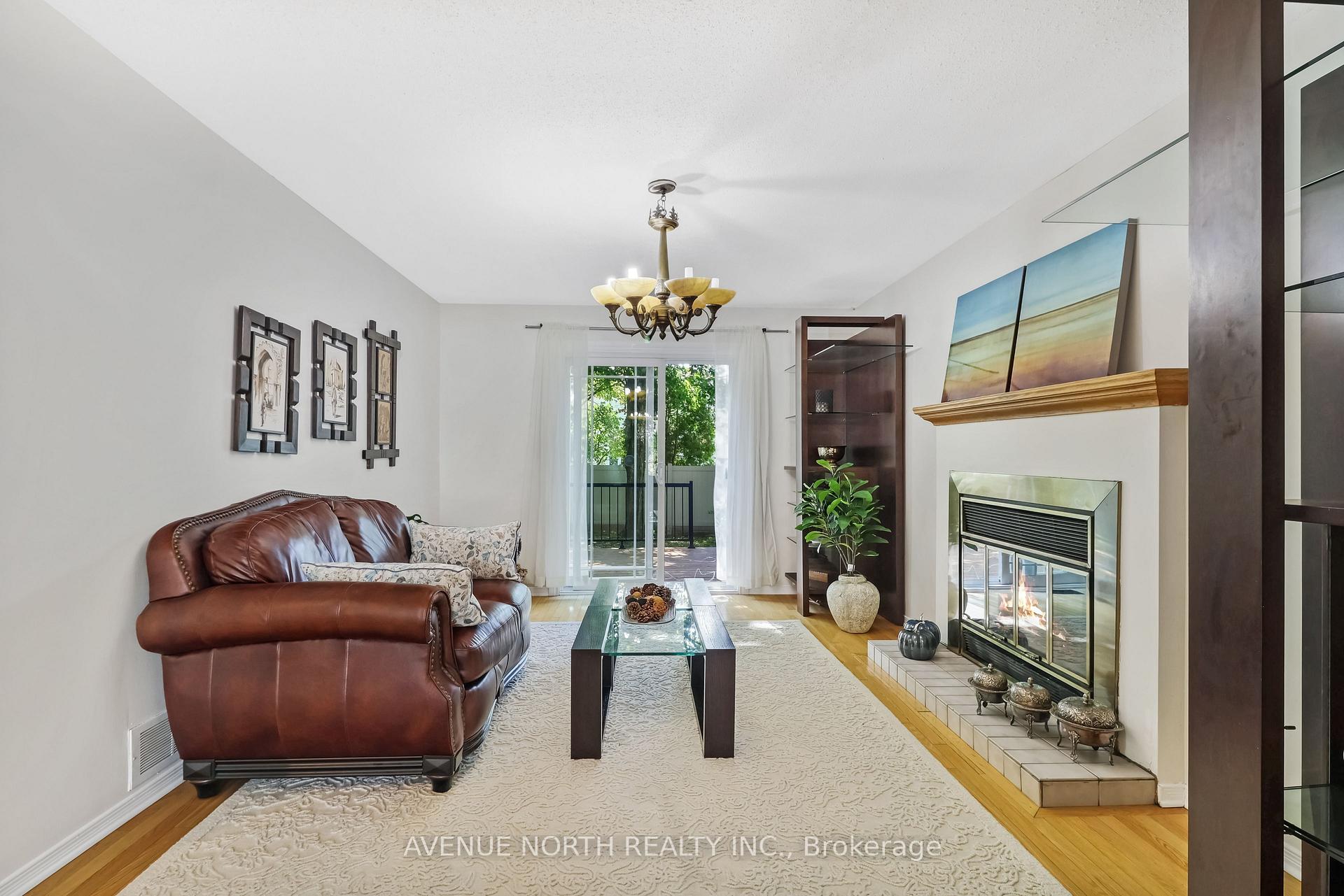 Photo 9 of 1674 Sansonnet Street S, Ottawa, Chapel Hill — HOMEH