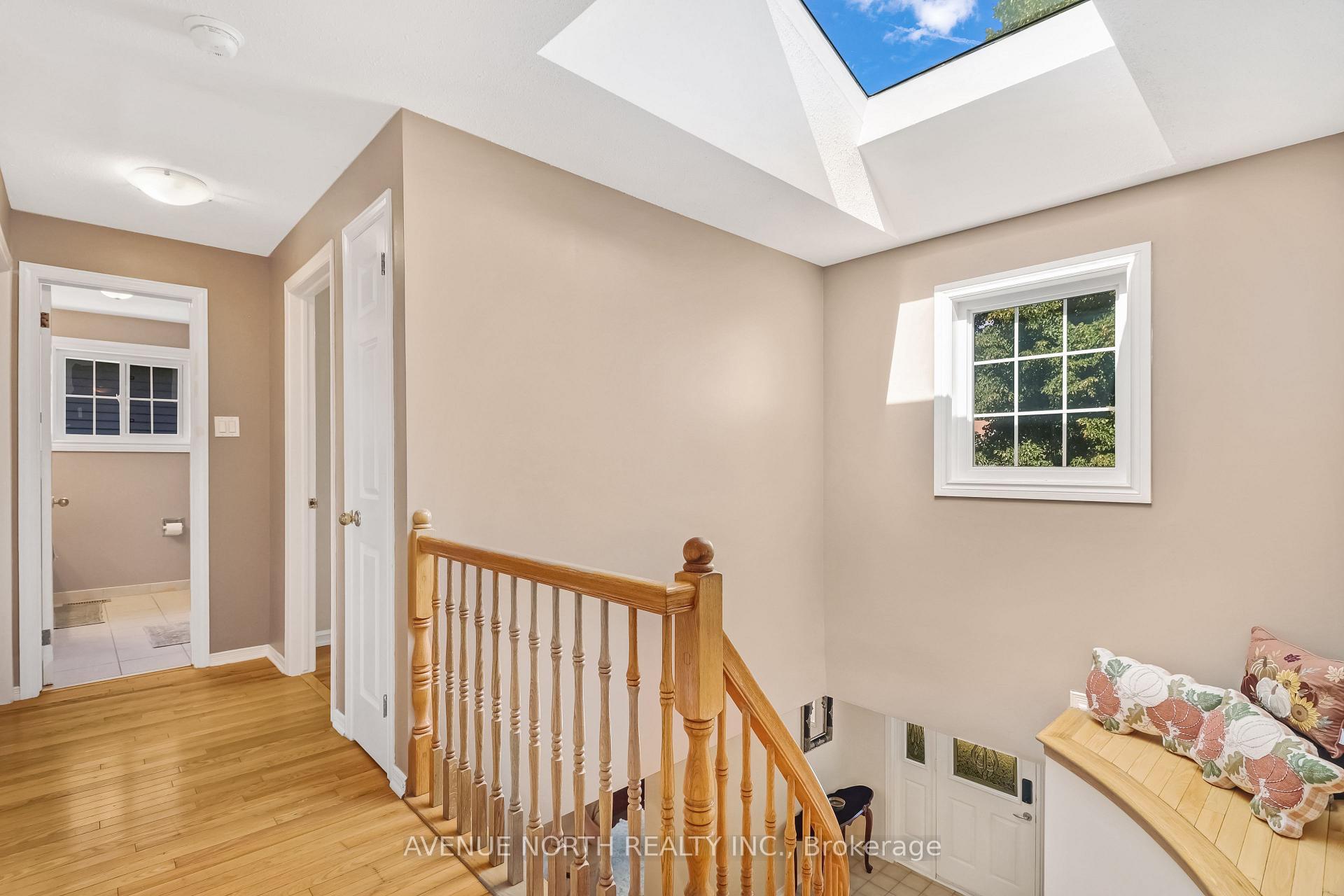 Photo 18 of 1674 Sansonnet Street S, Ottawa, Chapel Hill — HOMEH