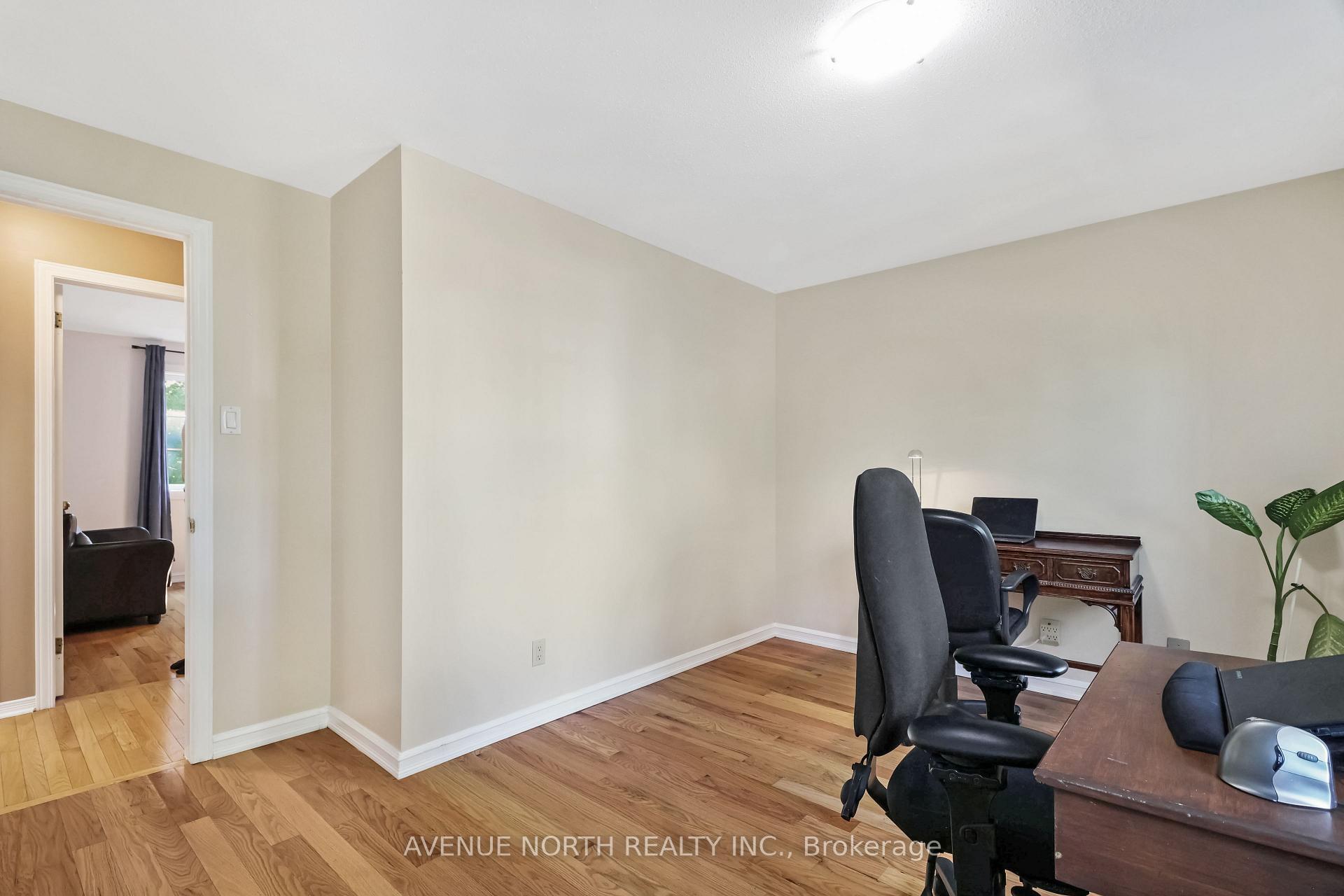 Photo 27 of 1674 Sansonnet Street S, Ottawa, Chapel Hill — HOMEH