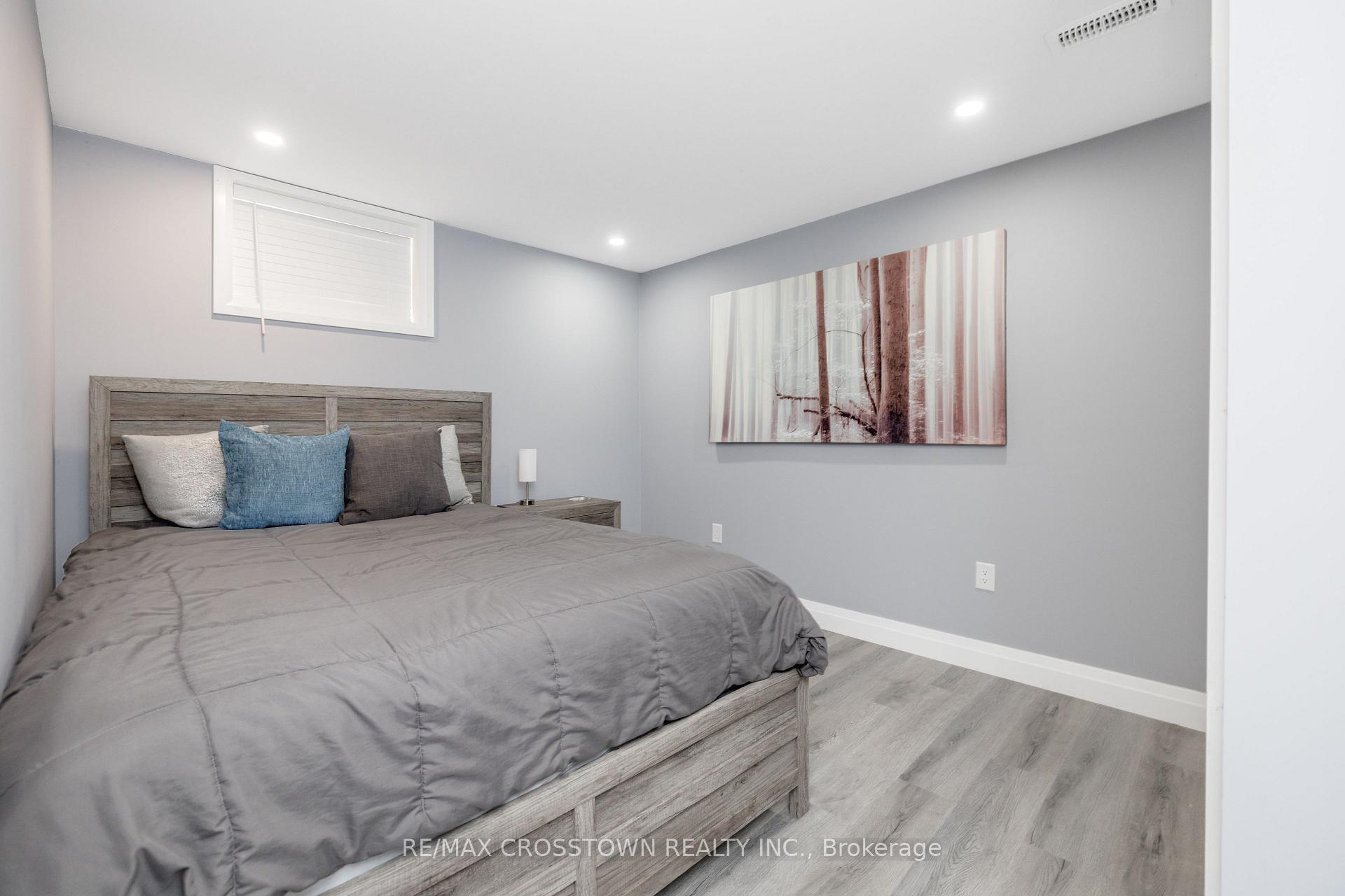 Photo 44 of 89 Sovereign's Gate, Barrie, Innis-Shore — HOMEH