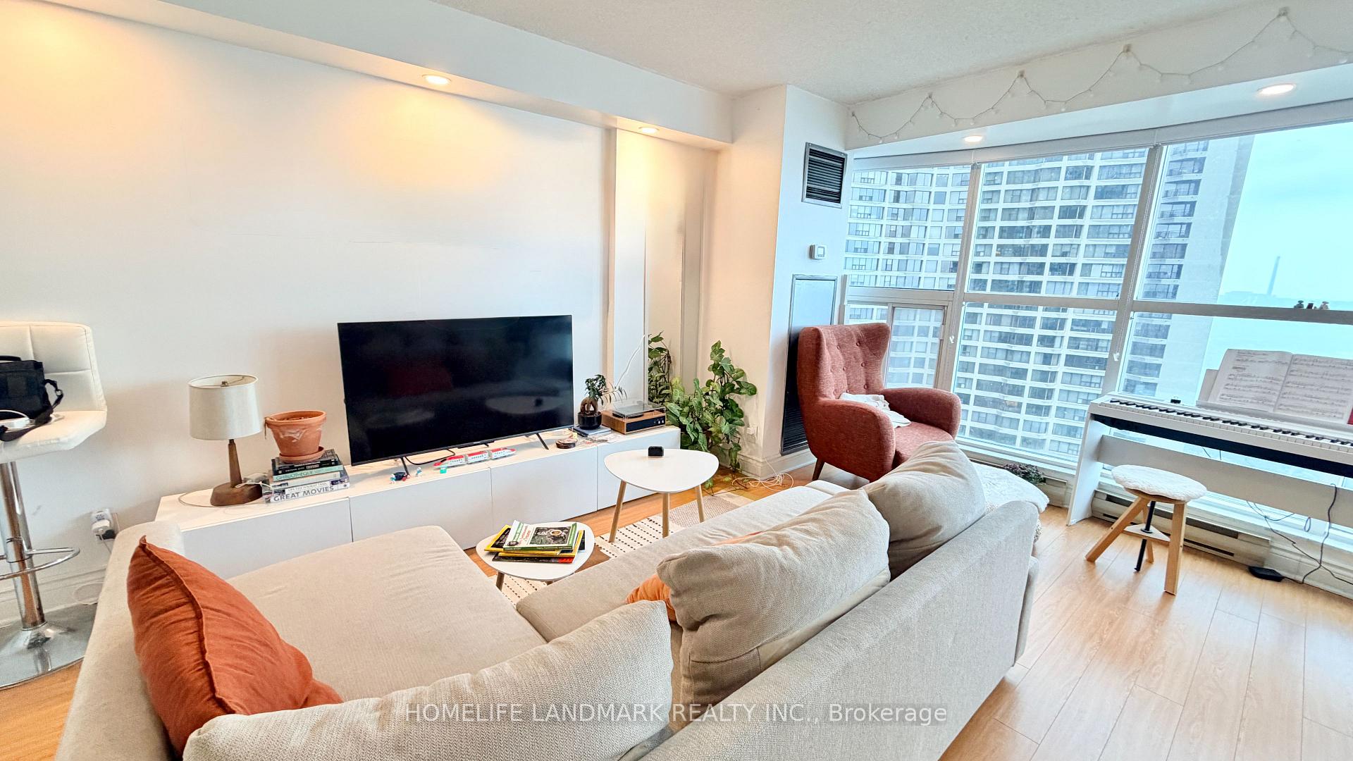 Photo 1 of Unit 2405, 99 Harbour Square, Toronto, Waterfront Communities — HOMEH