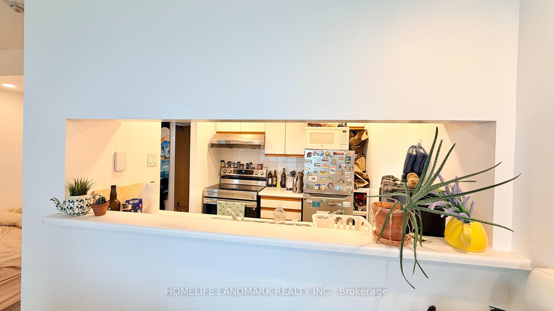 Photo 9 of Unit 2405, 99 Harbour Square, Toronto, Waterfront Communities — HOMEH