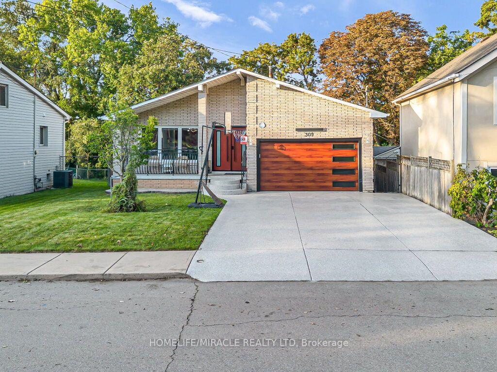 Photo 1 of 309 Hixon Road, Hamilton, Red Hill — HOMEH