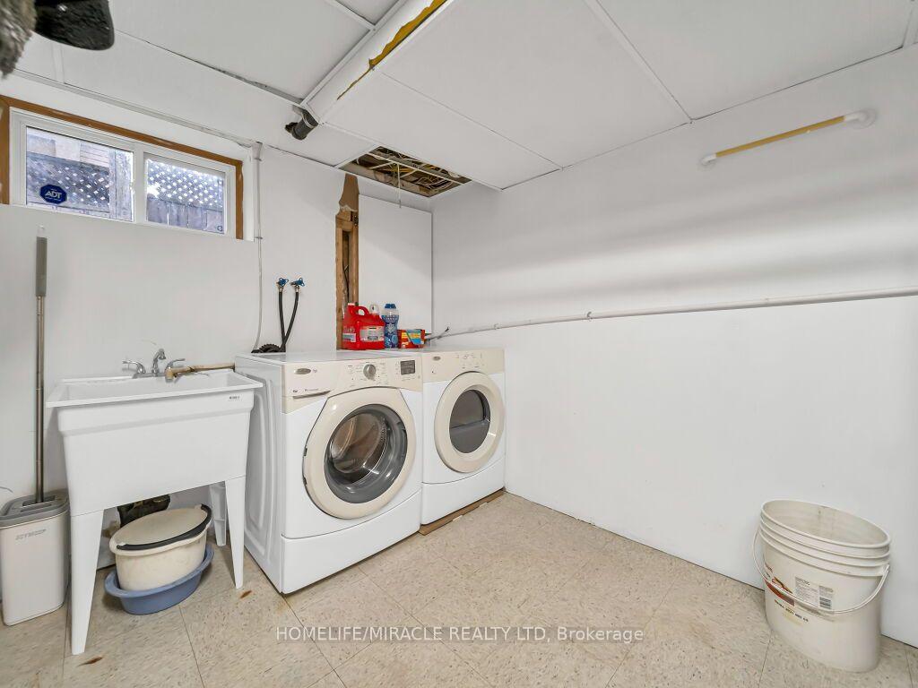 Photo 37 of 309 Hixon Road, Hamilton, Red Hill — HOMEH