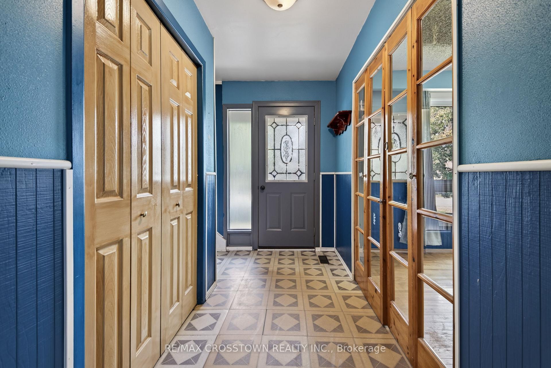 Photo 5 of 63 Adeline Avenue, New Tecumseth, Tottenham — HOMEH