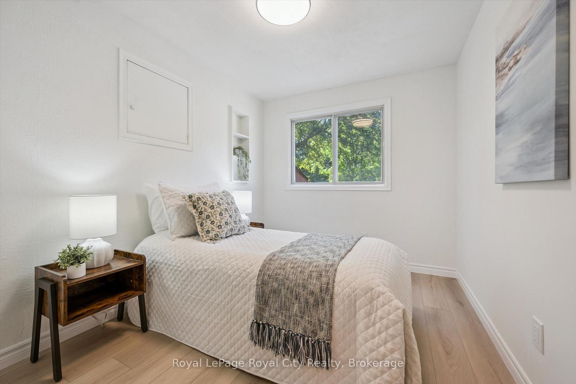 Photo 21 of 85 Sleeman Avenue, Guelph, Junction/Onward Willow — HOMEH